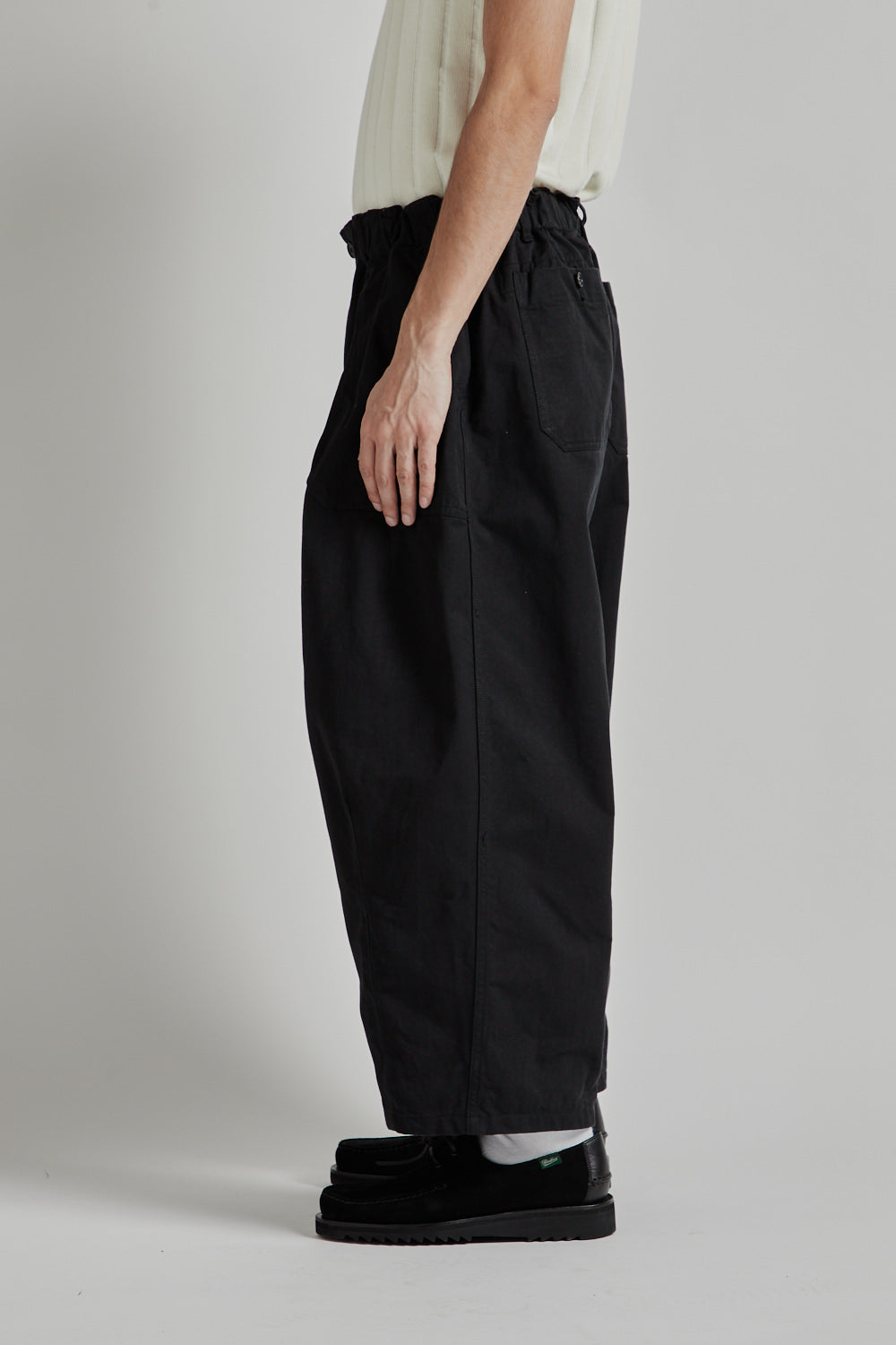 Is-Ness Balloon Baker pants Black 011