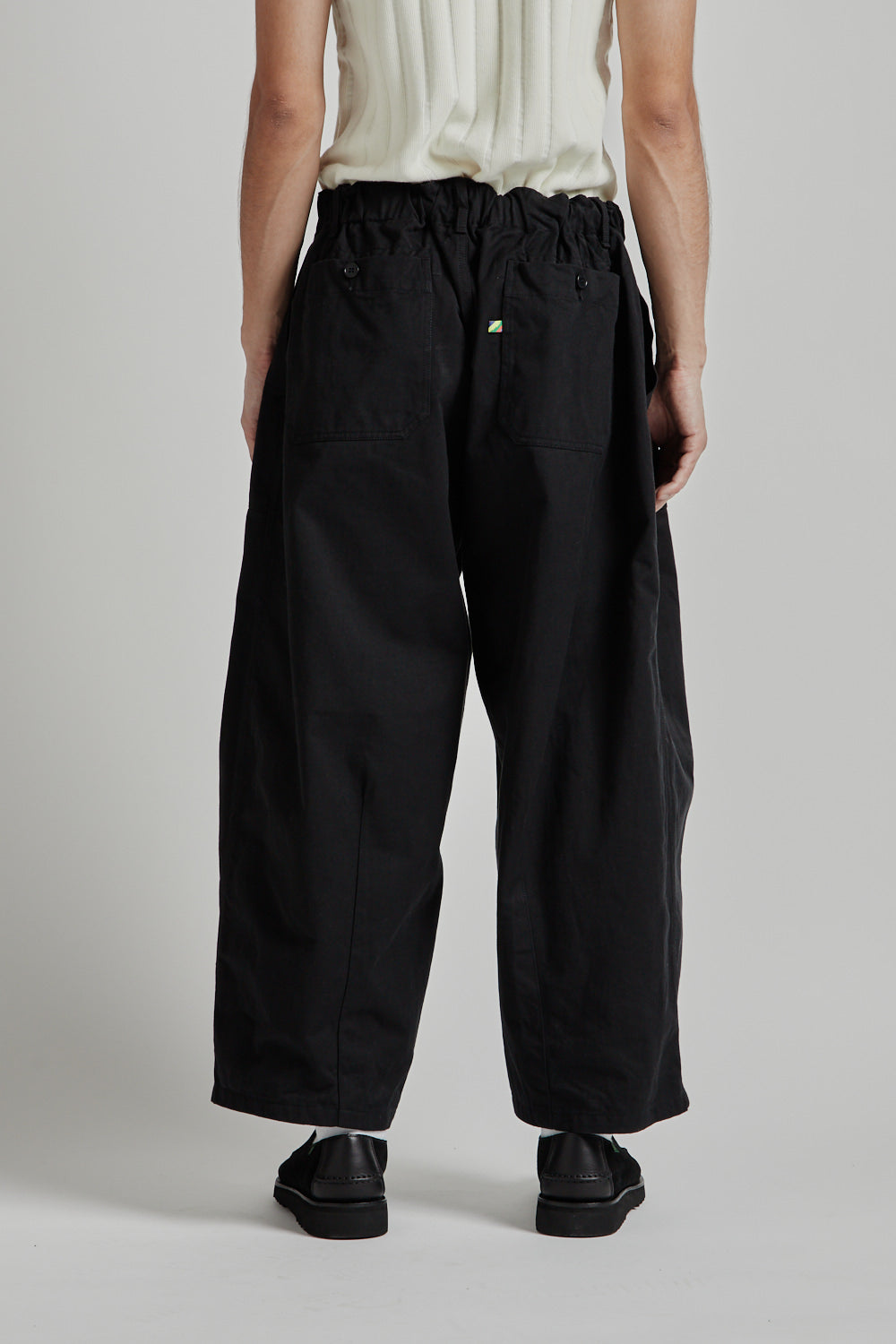 Is-Ness Balloon Baker pants Black 012