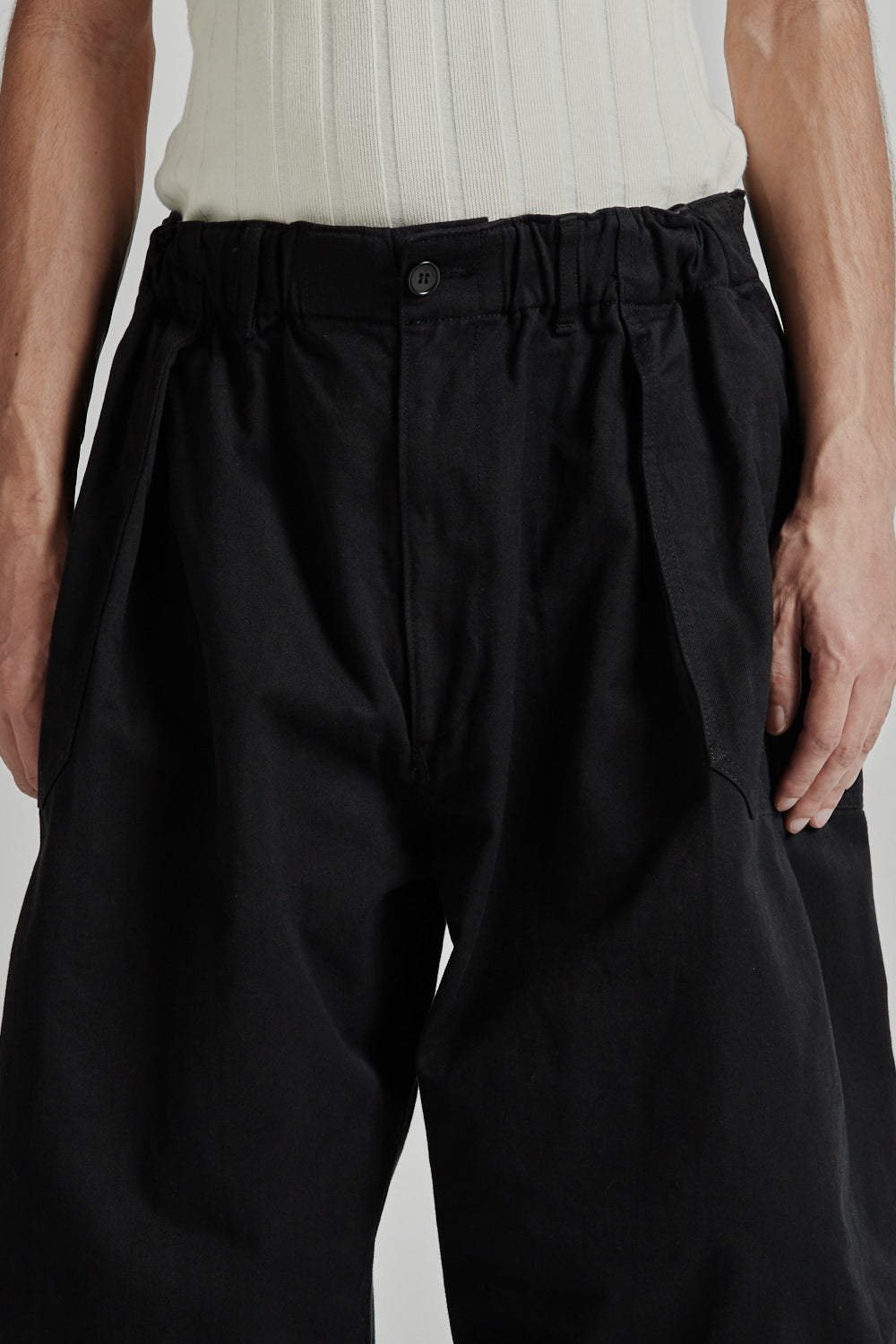 Is-Ness Balloon Baker pants Black 014