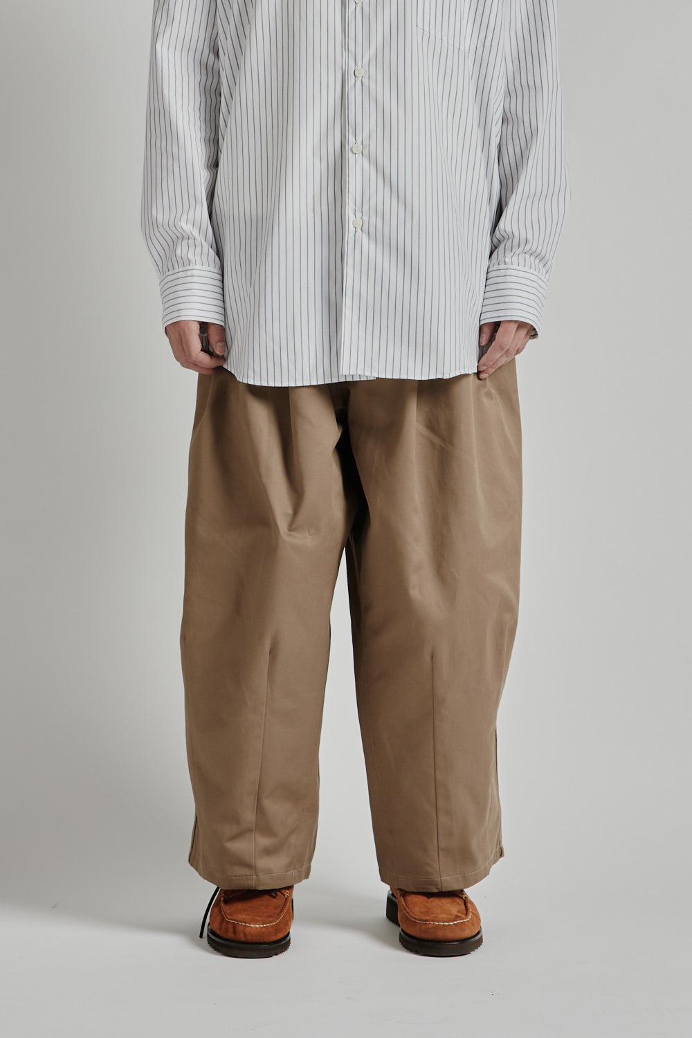 Is-Ness Balloon EZ Pants Beige 02