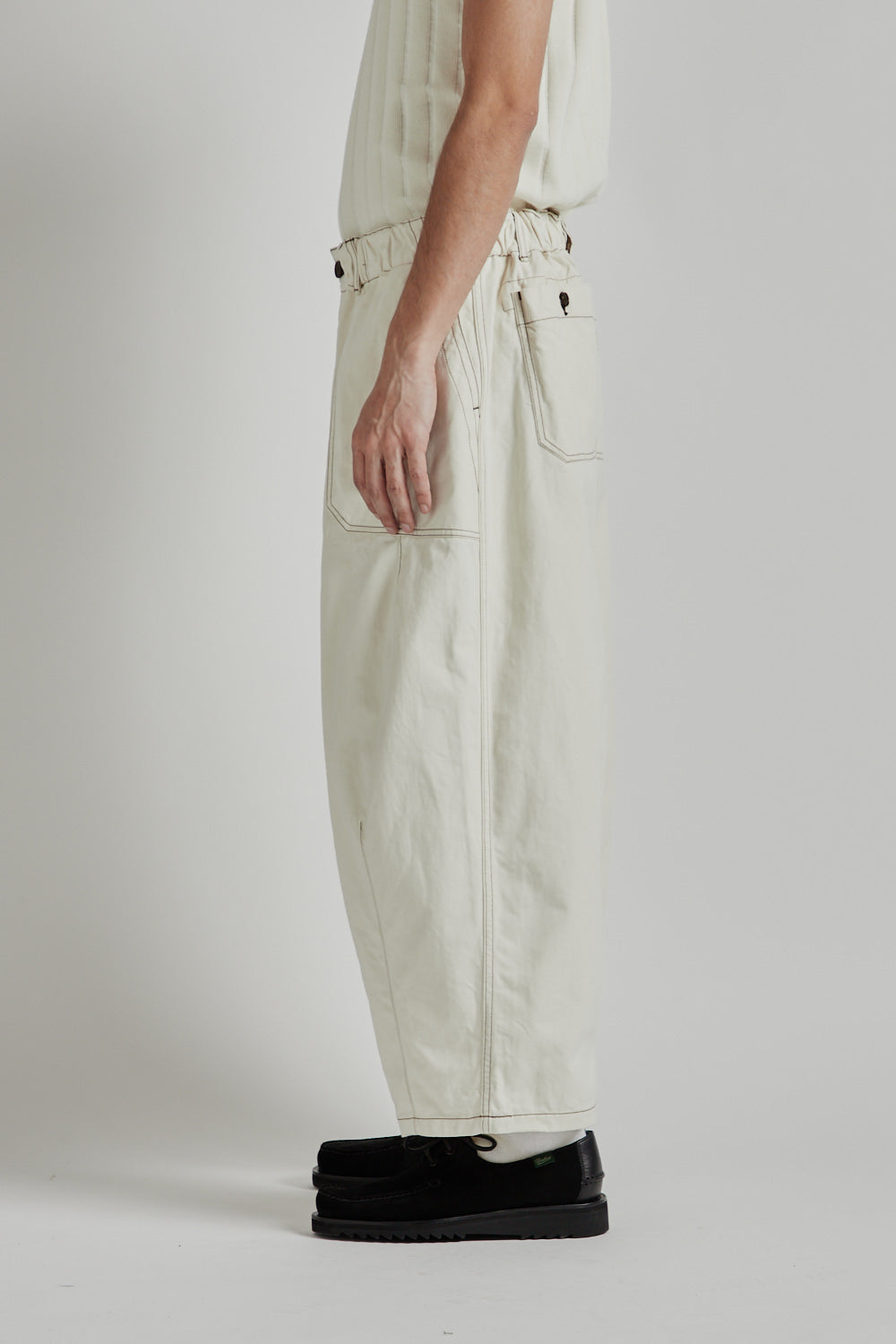 Is-ness Balloon Baker Pant Off White 6