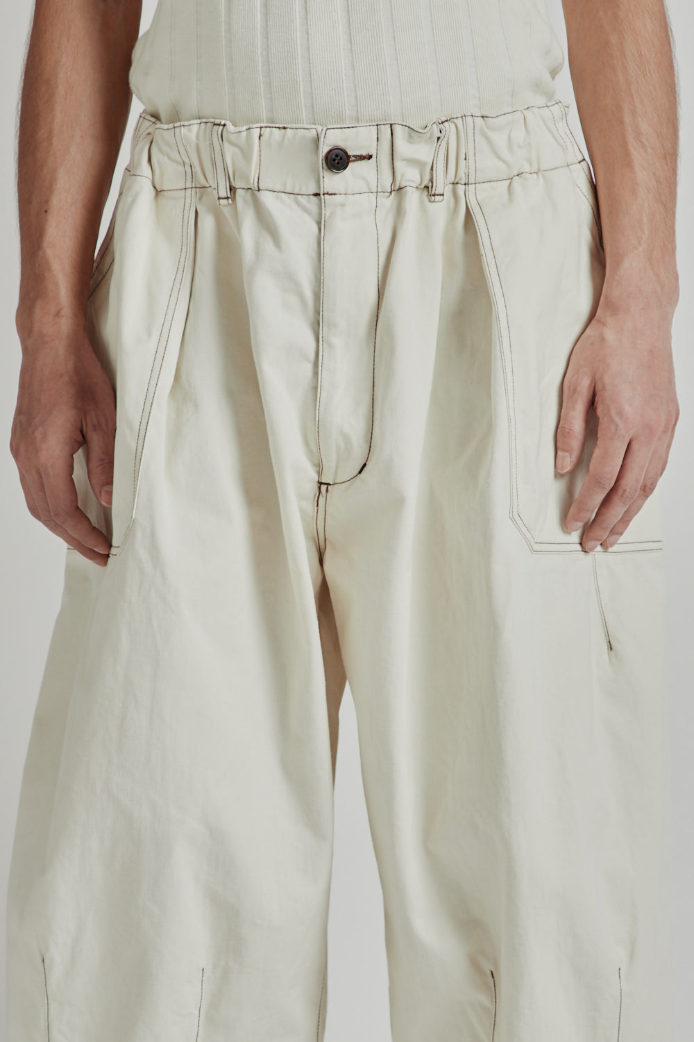 Is-ness Balloon Baker Pant Off White 9