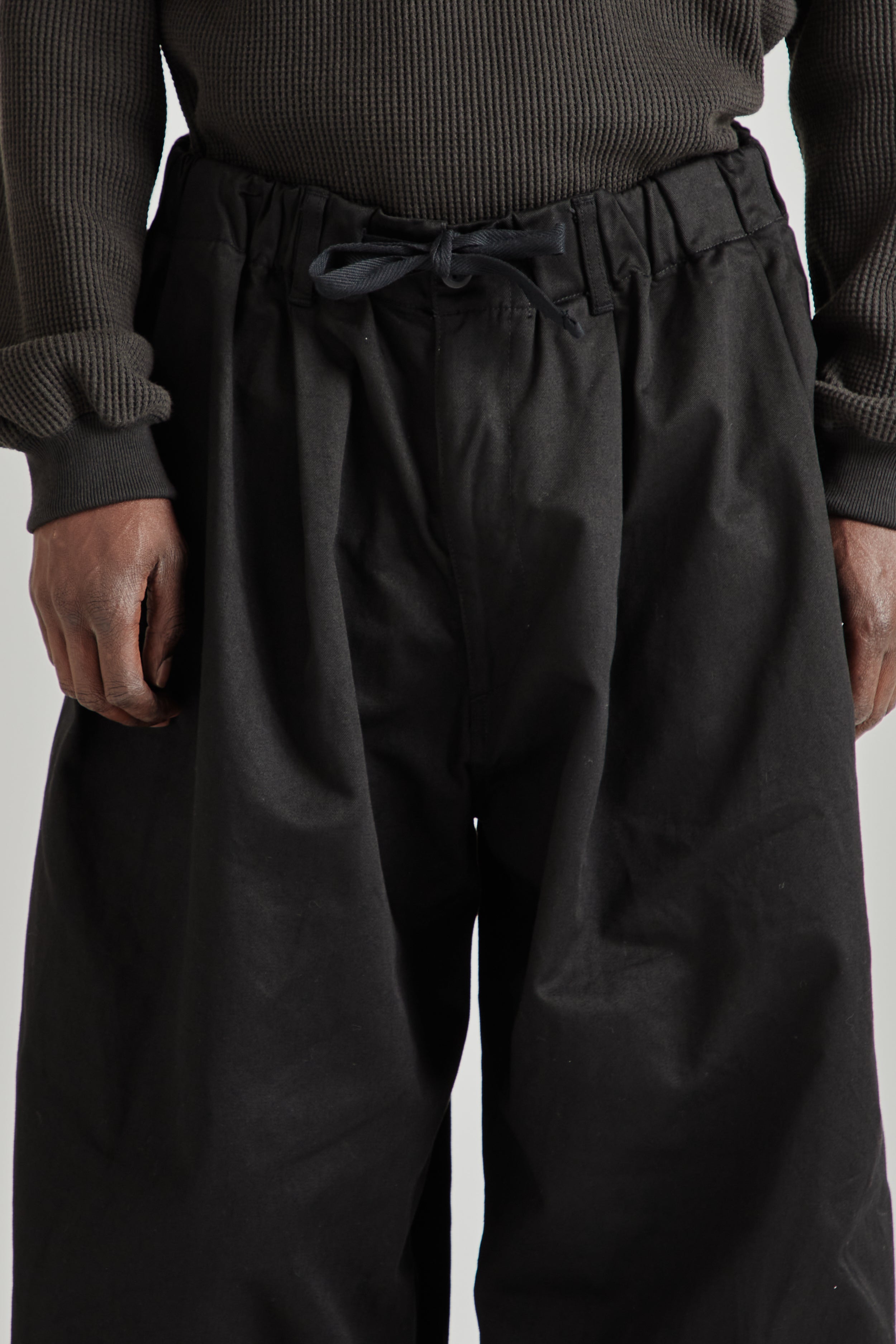 is-ness Balloon EZ Pants - Black | Wallace Mercantile Shop