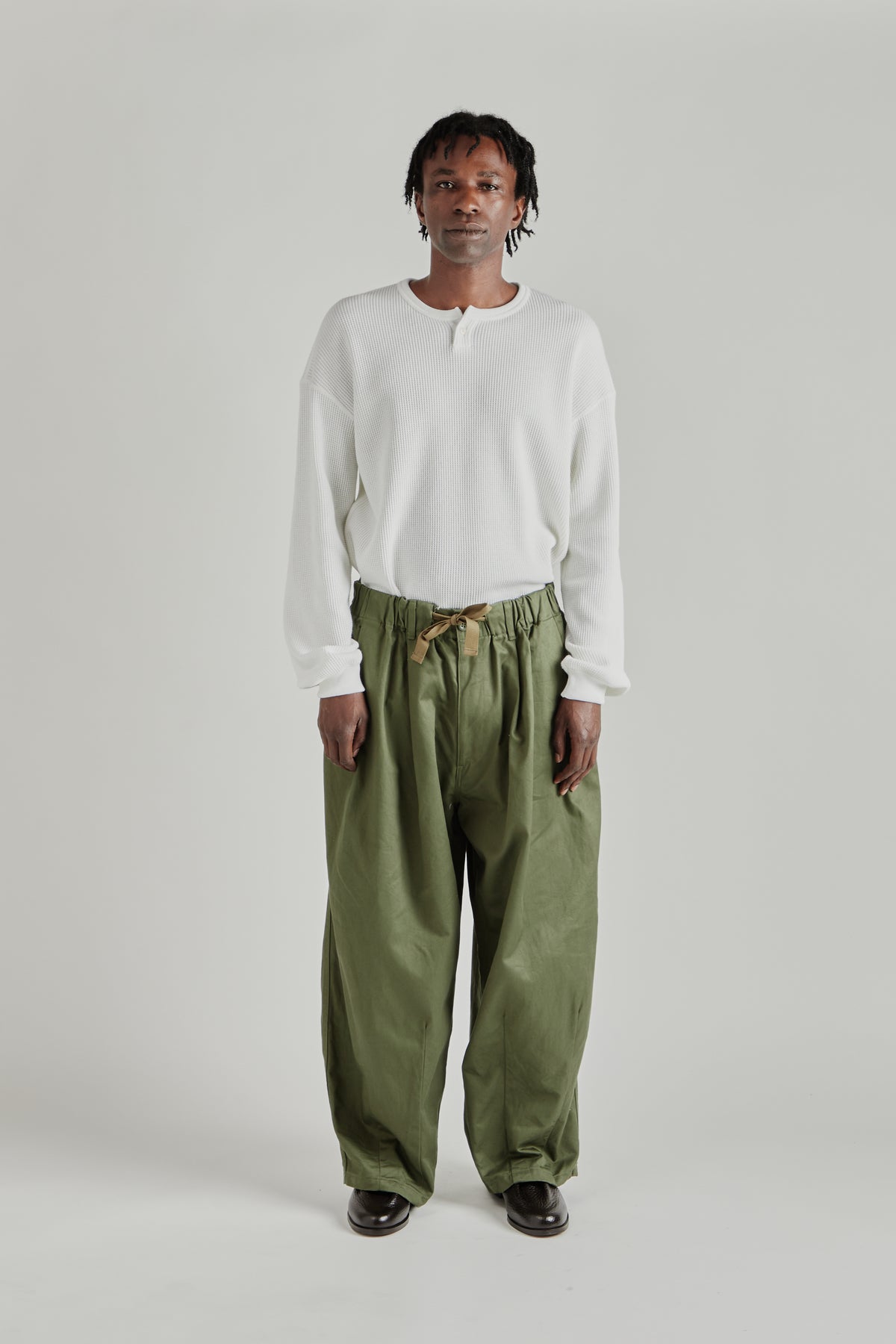 Is-ness FW26 Balloon EZ Pants Khaki0066