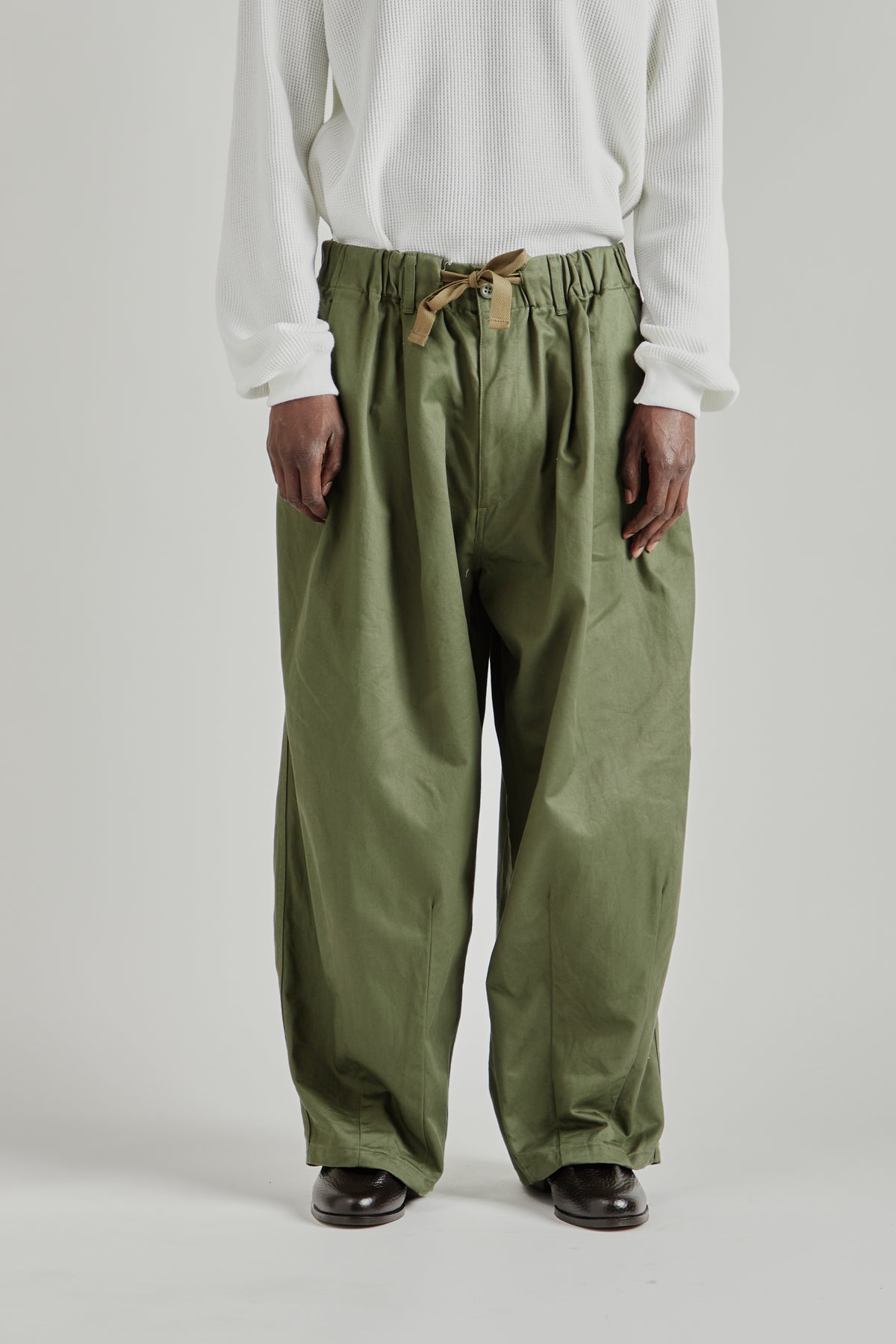 Is-ness FW26 Balloon EZ Pants Khaki0070