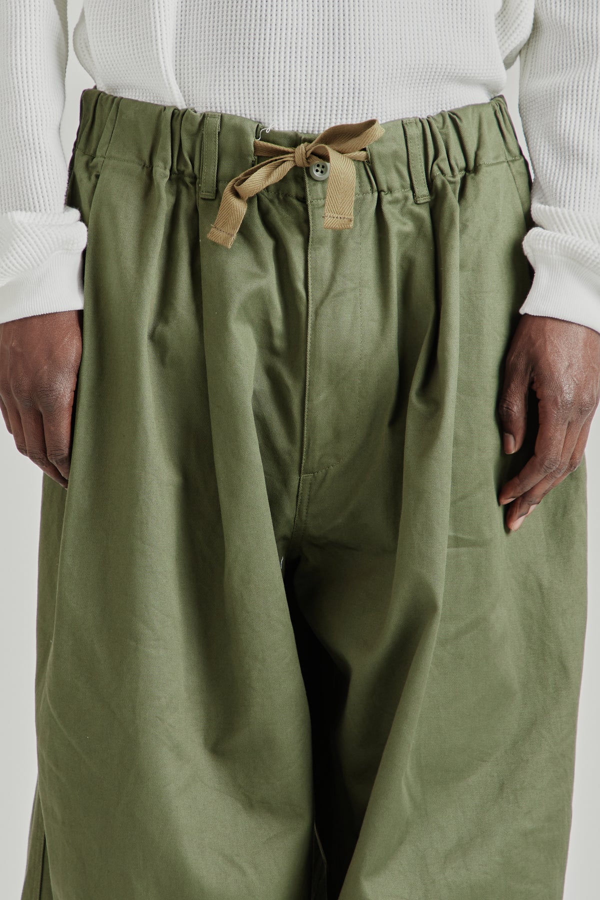 Is-ness FW26 Balloon EZ Pants Khaki0079