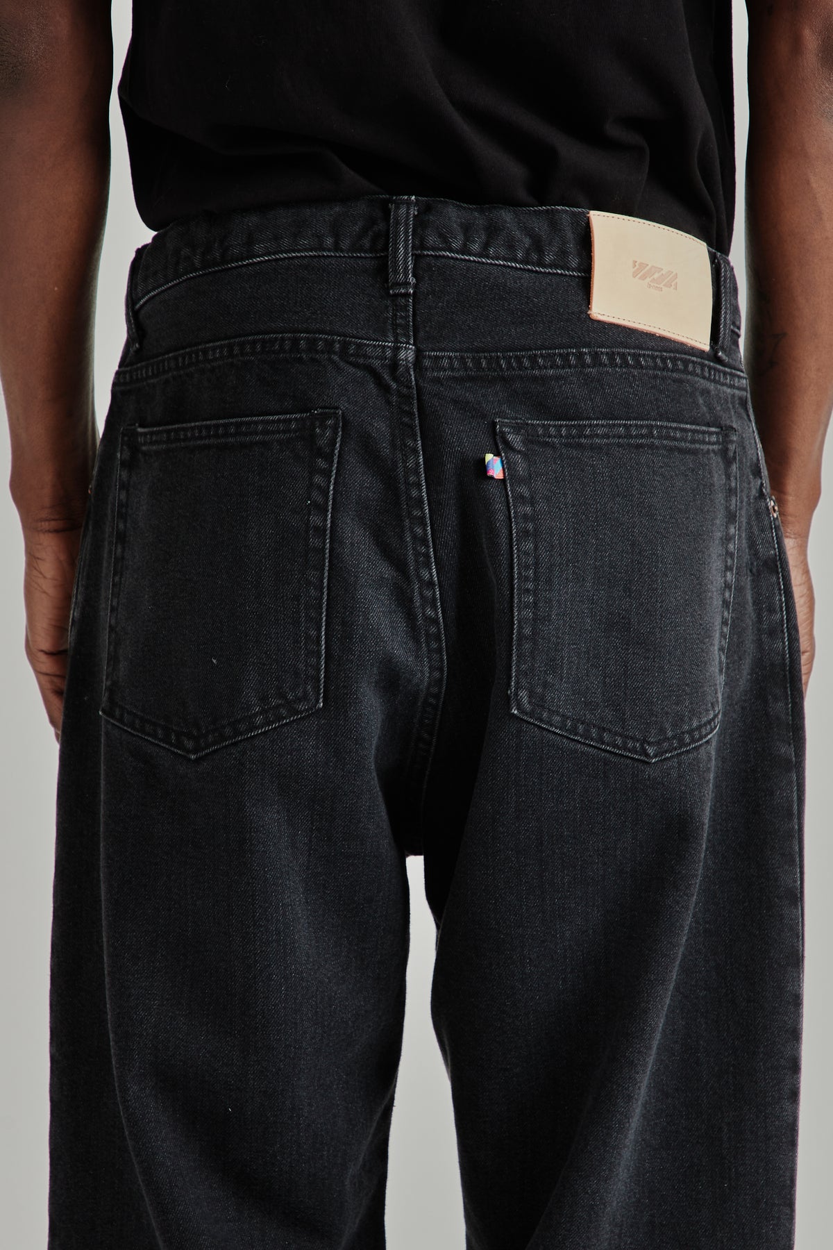 Selvedge 5‑Pocket Enzyme‑Washed Denim Pants - Black