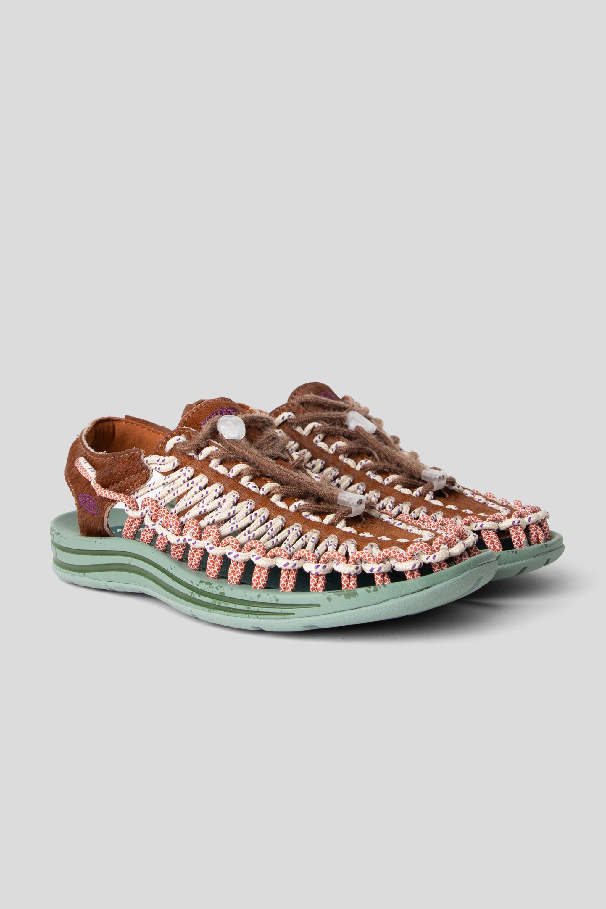 Keen All Gender Uneek LEA-X - Terrain Roasted Pecan | Wallace