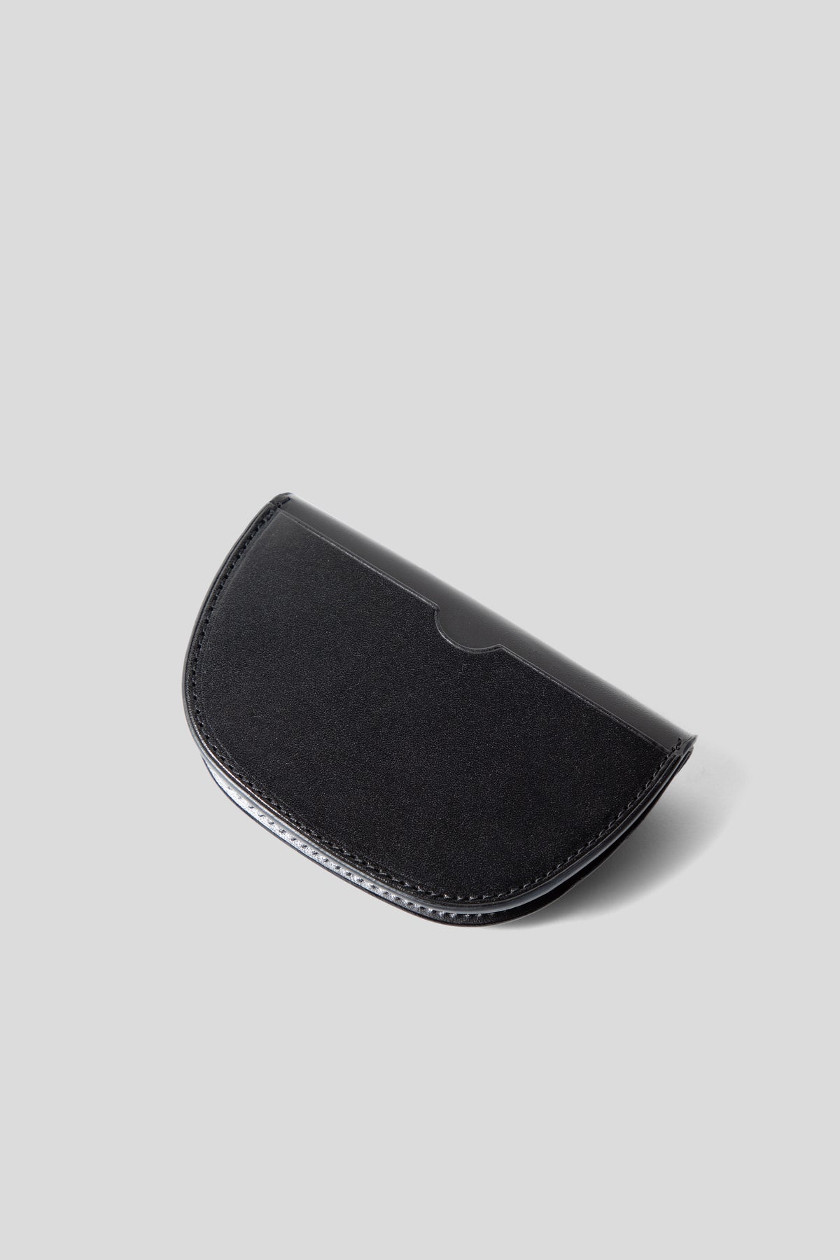 Kaptain Sunshine Small Round Wallet in Black