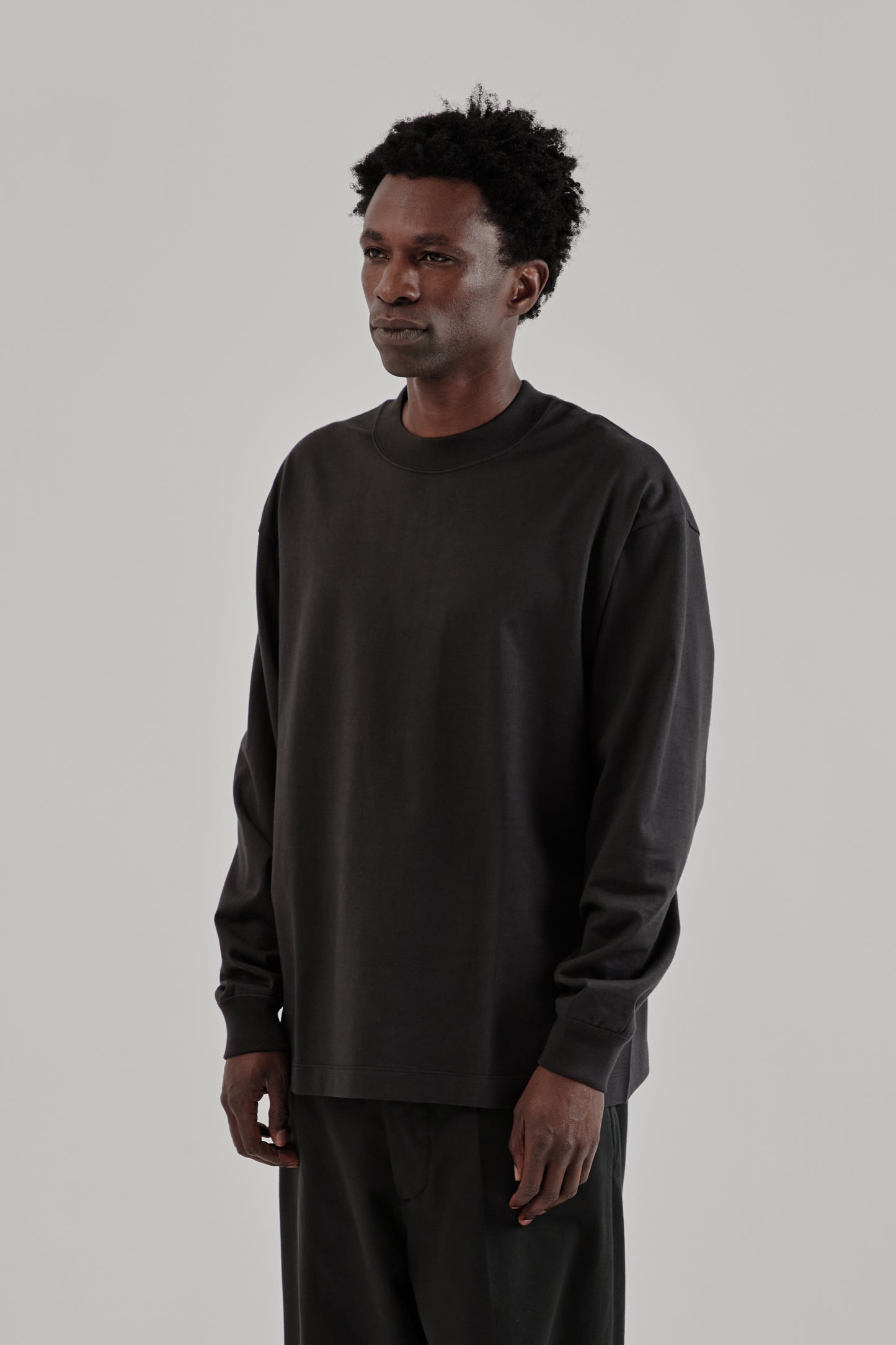 Suvin Supima Tube Long Sleeve Tee Heavy - Ink Black