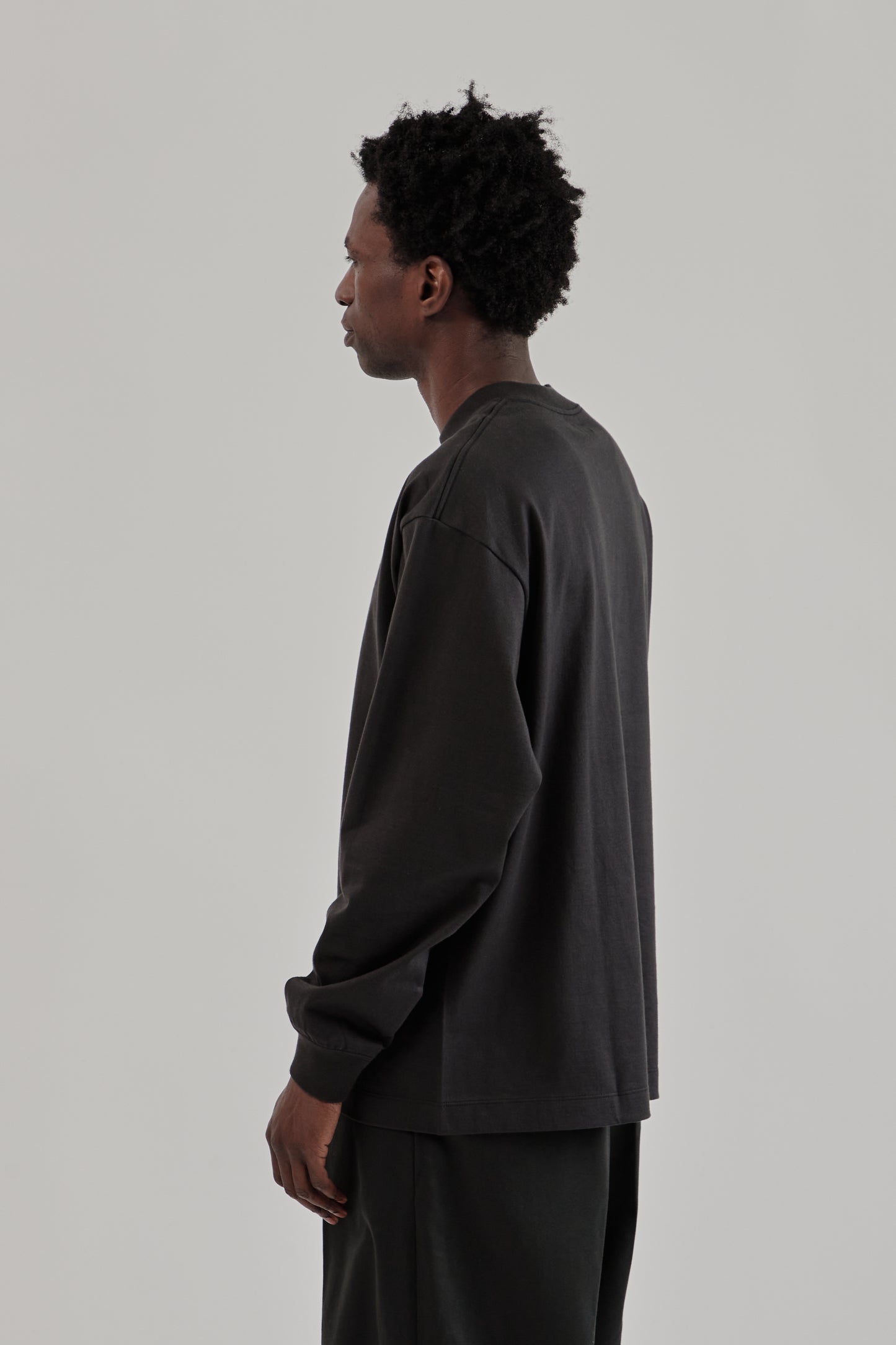 Suvin Supima Tube Long Sleeve Tee Heavy - Ink Black