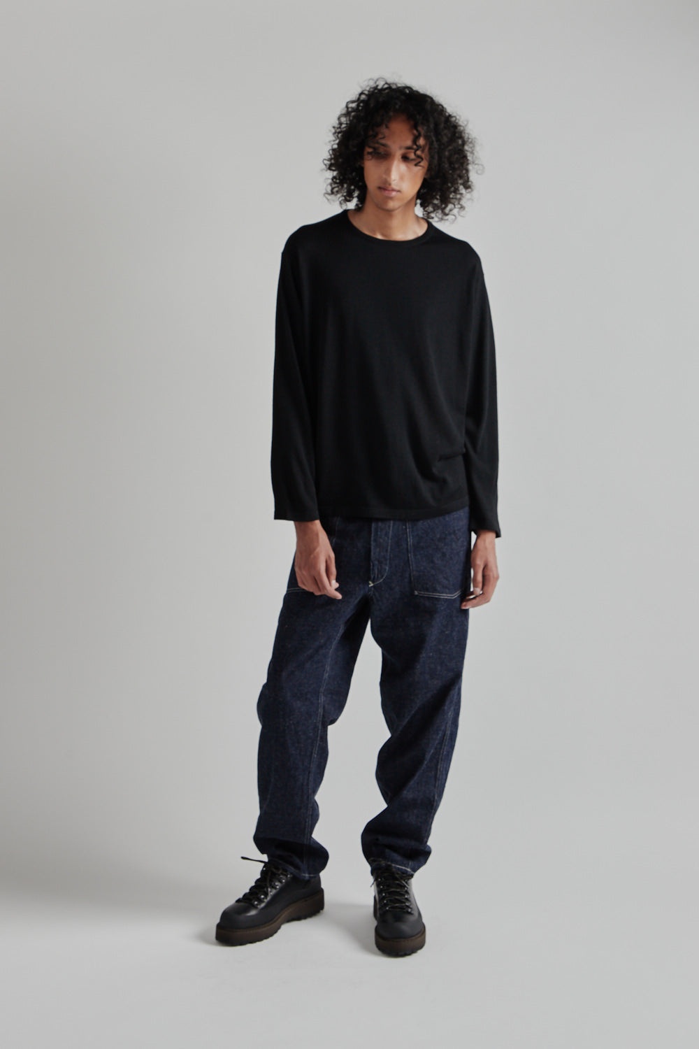 Kaptain Sunshine Wool Cashmere Silk Knit Crew Neck Black | Wallace