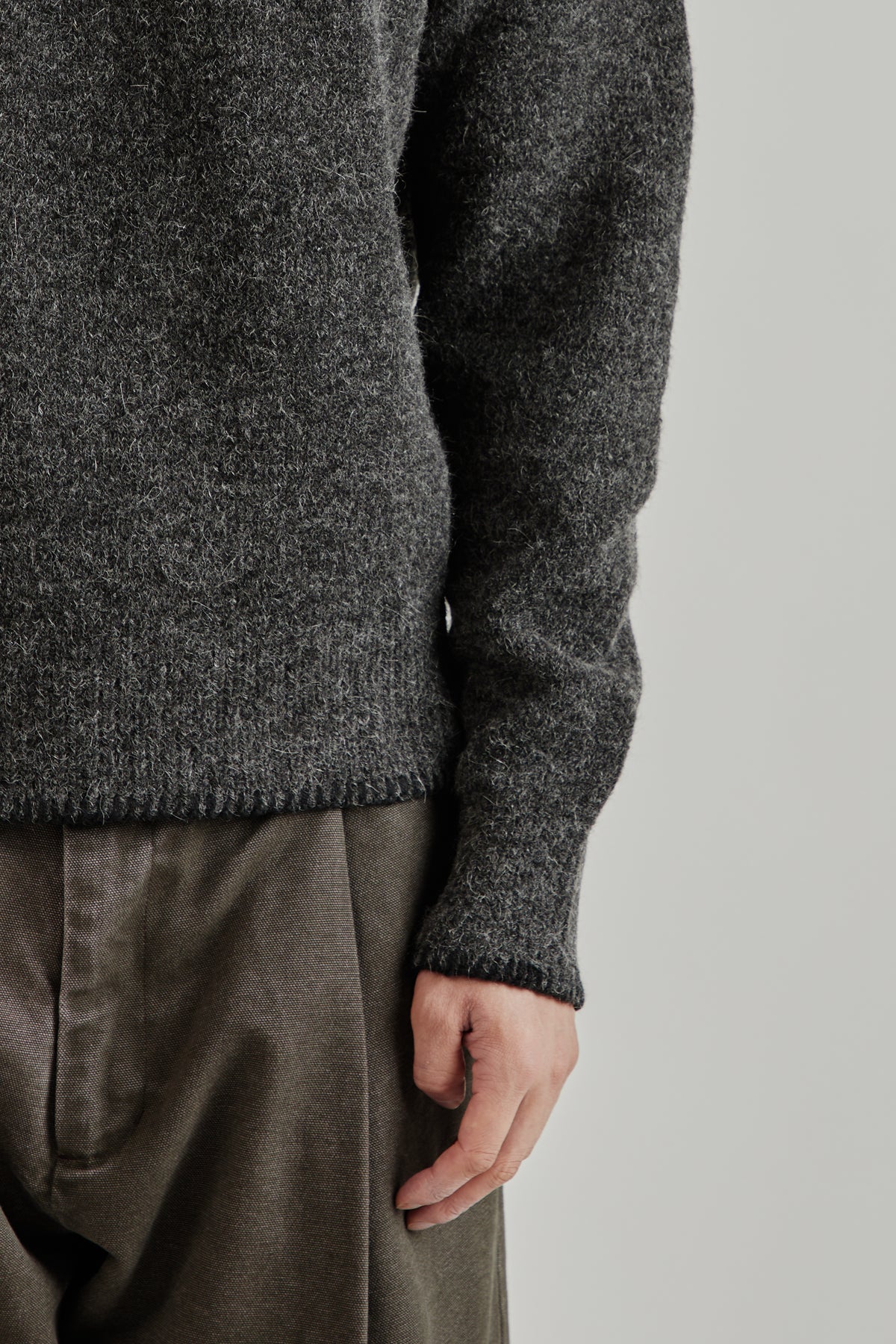 Merely Snug Nomadic Raglan Sweater - Mohair Black