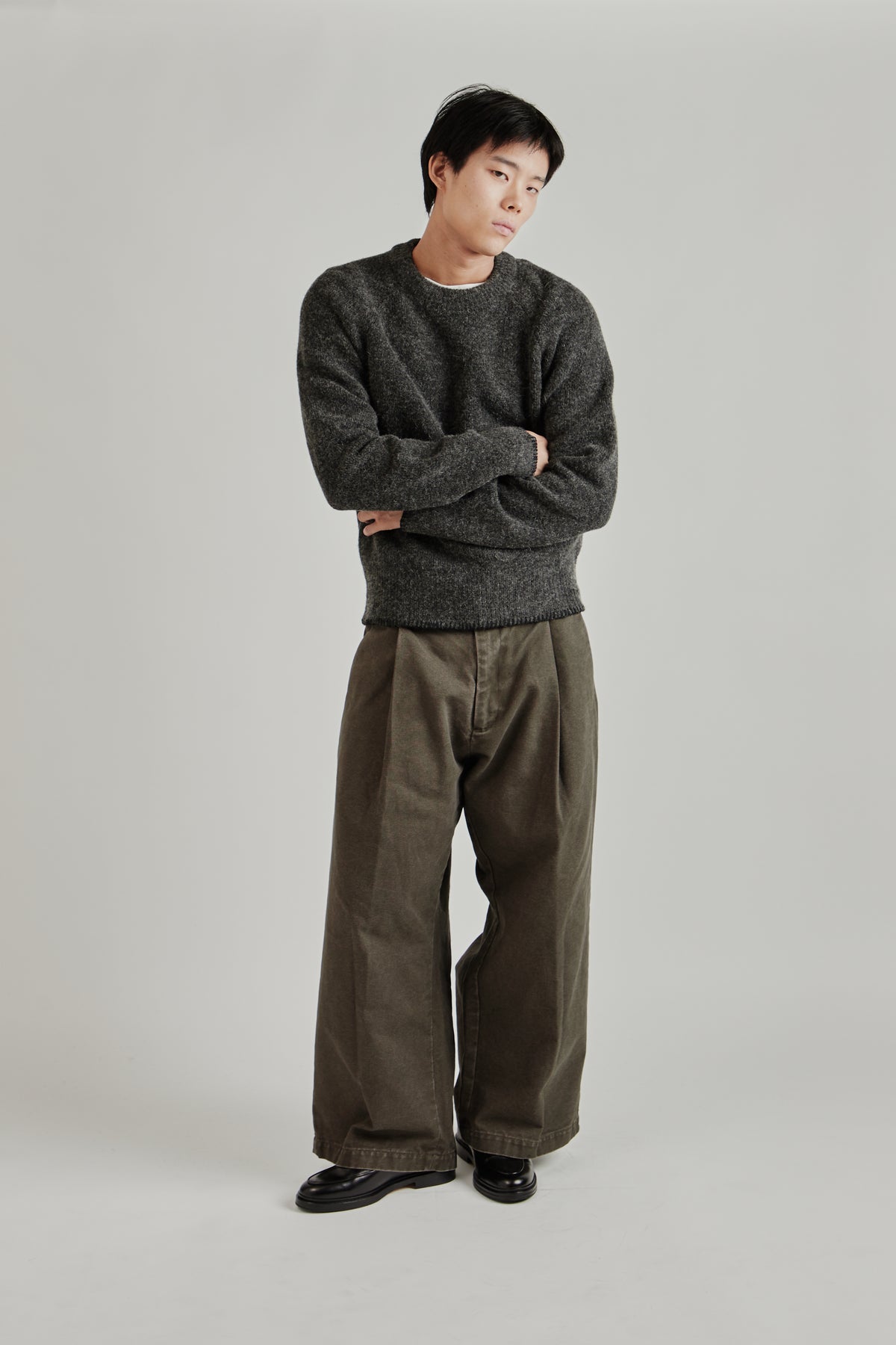 Merely Snug Nomadic Raglan Sweater - Mohair Black