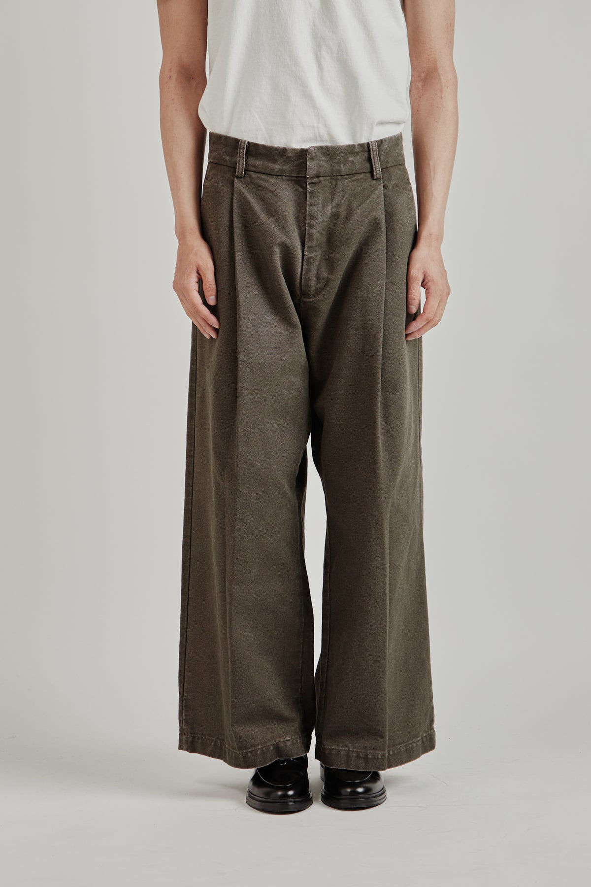 Merely Washed Canvas Flared Pants - Vintage Umber