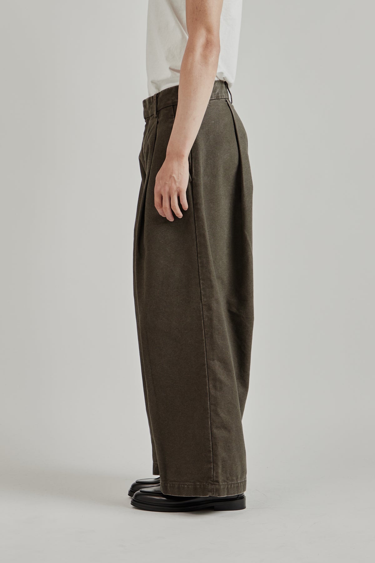 Merely Washed Canvas Flared Pants - Vintage Umber