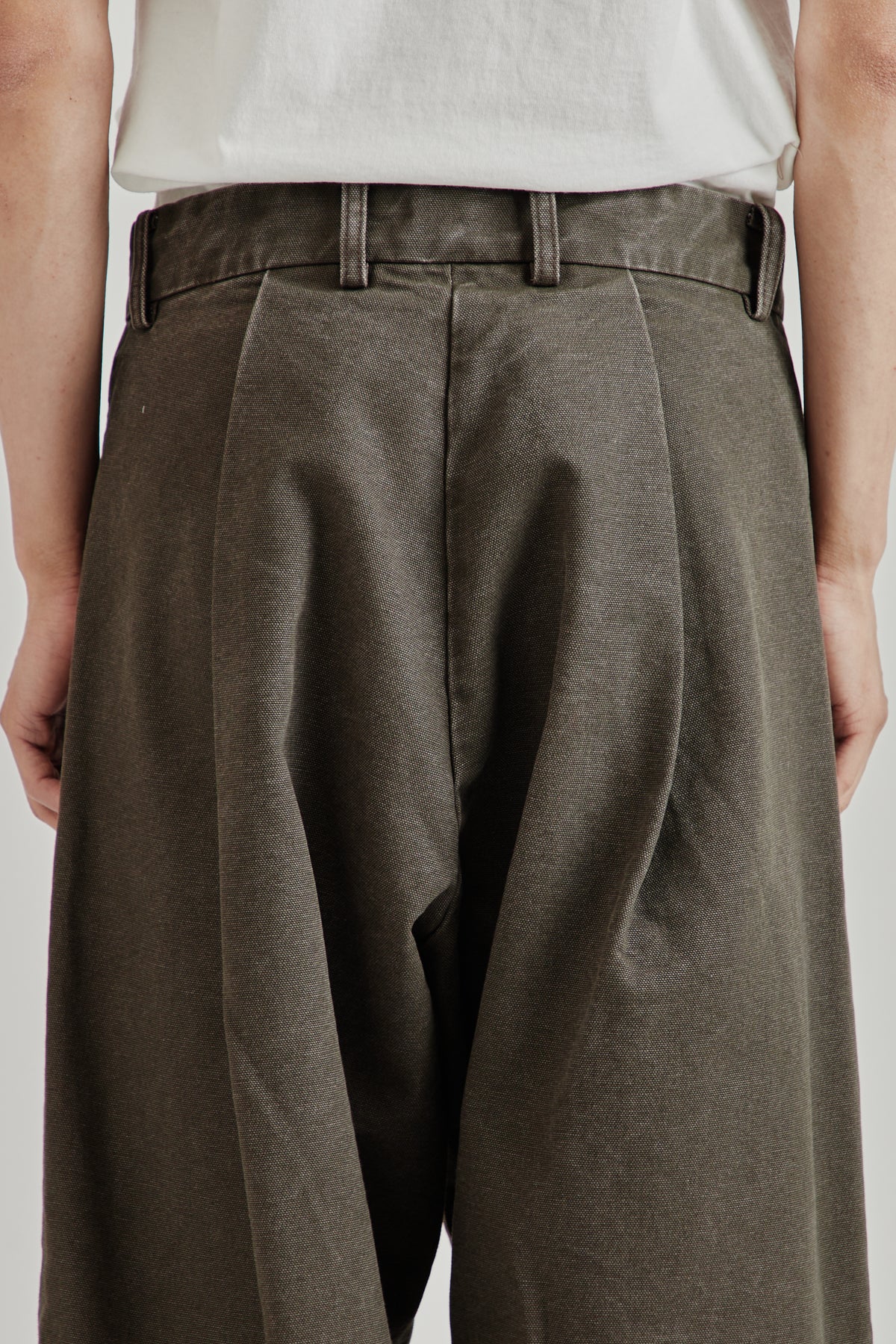 Merely Washed Canvas Flared Pants - Vintage Umber