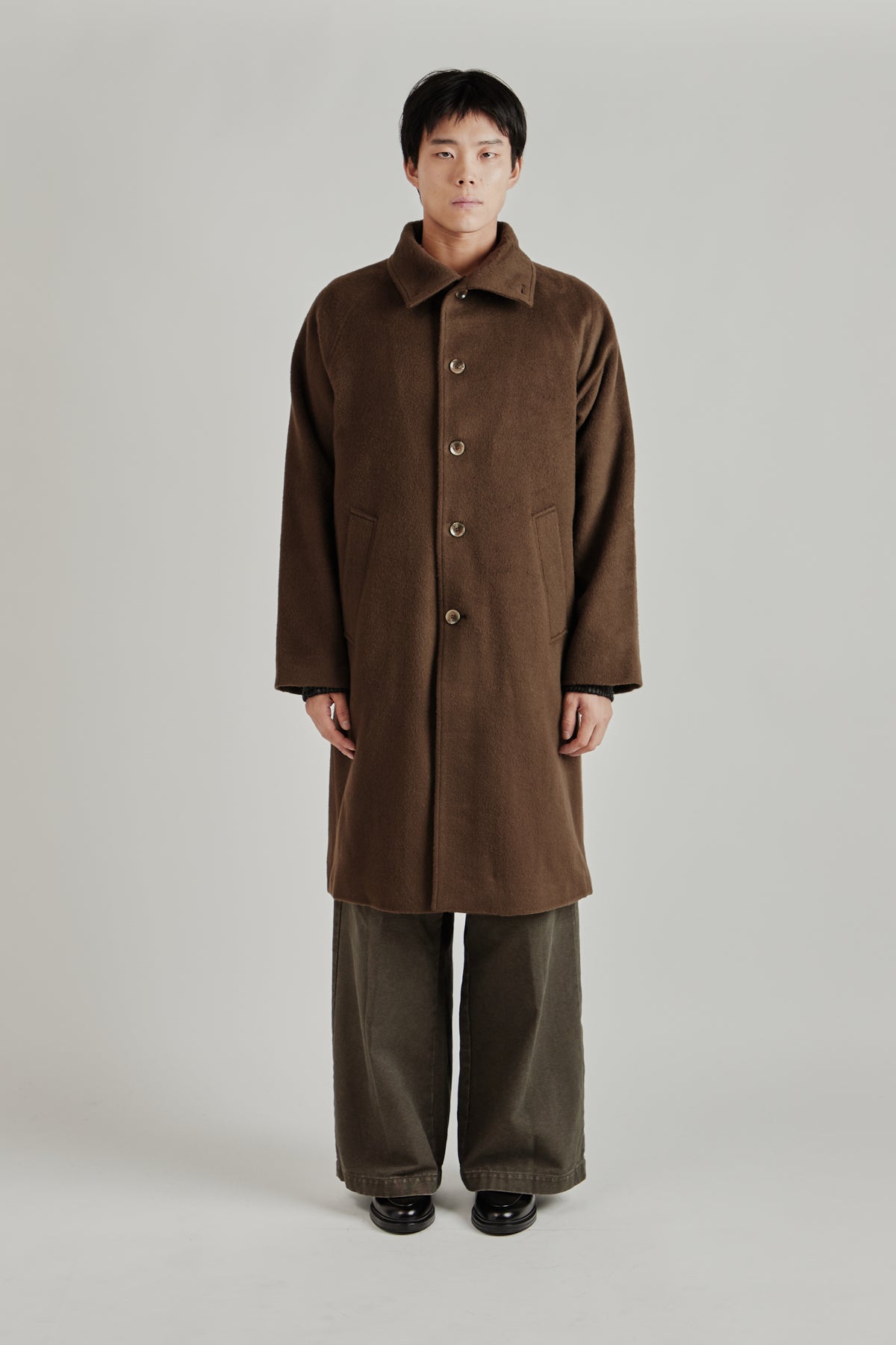Merely Wool Flannel Raglan Coat - Smoked Olive
