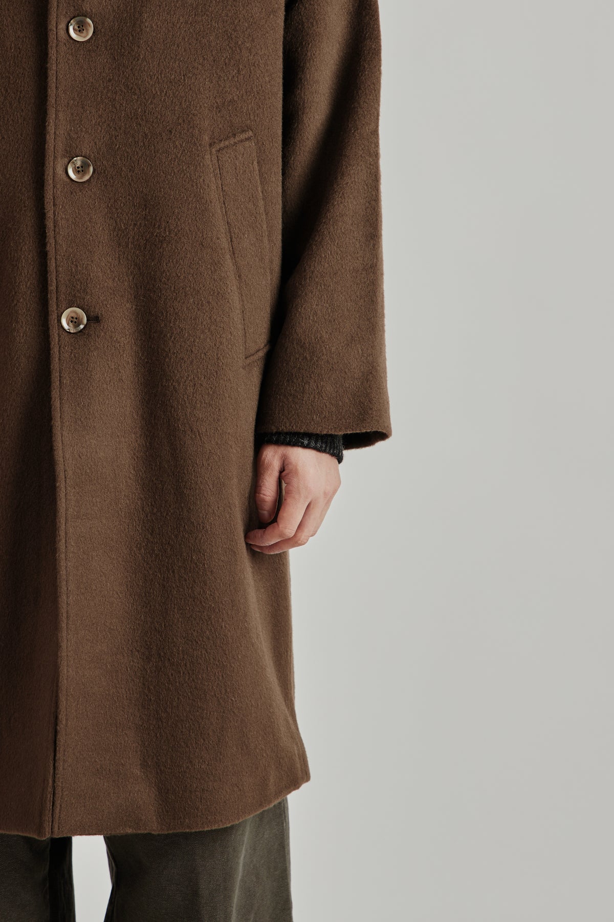 Merely Wool Flannel Raglan Coat - Smoked Olive