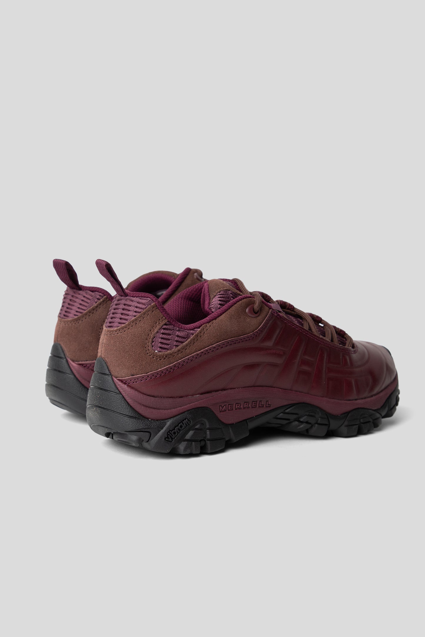 Moab 2 Remix Dark Cherry 03