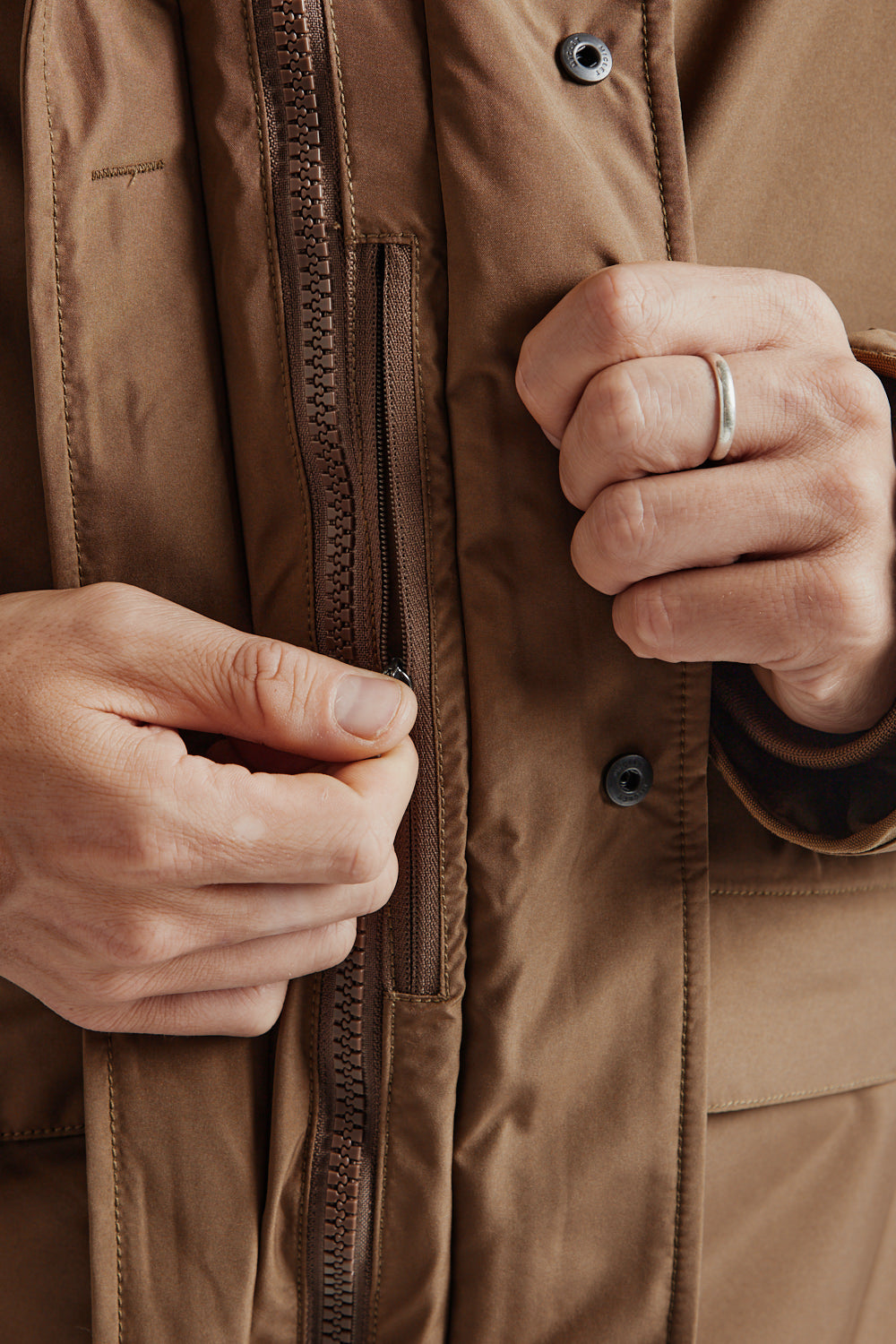 Namamica Gore Tex Short Down Jacket Wet Sand 010