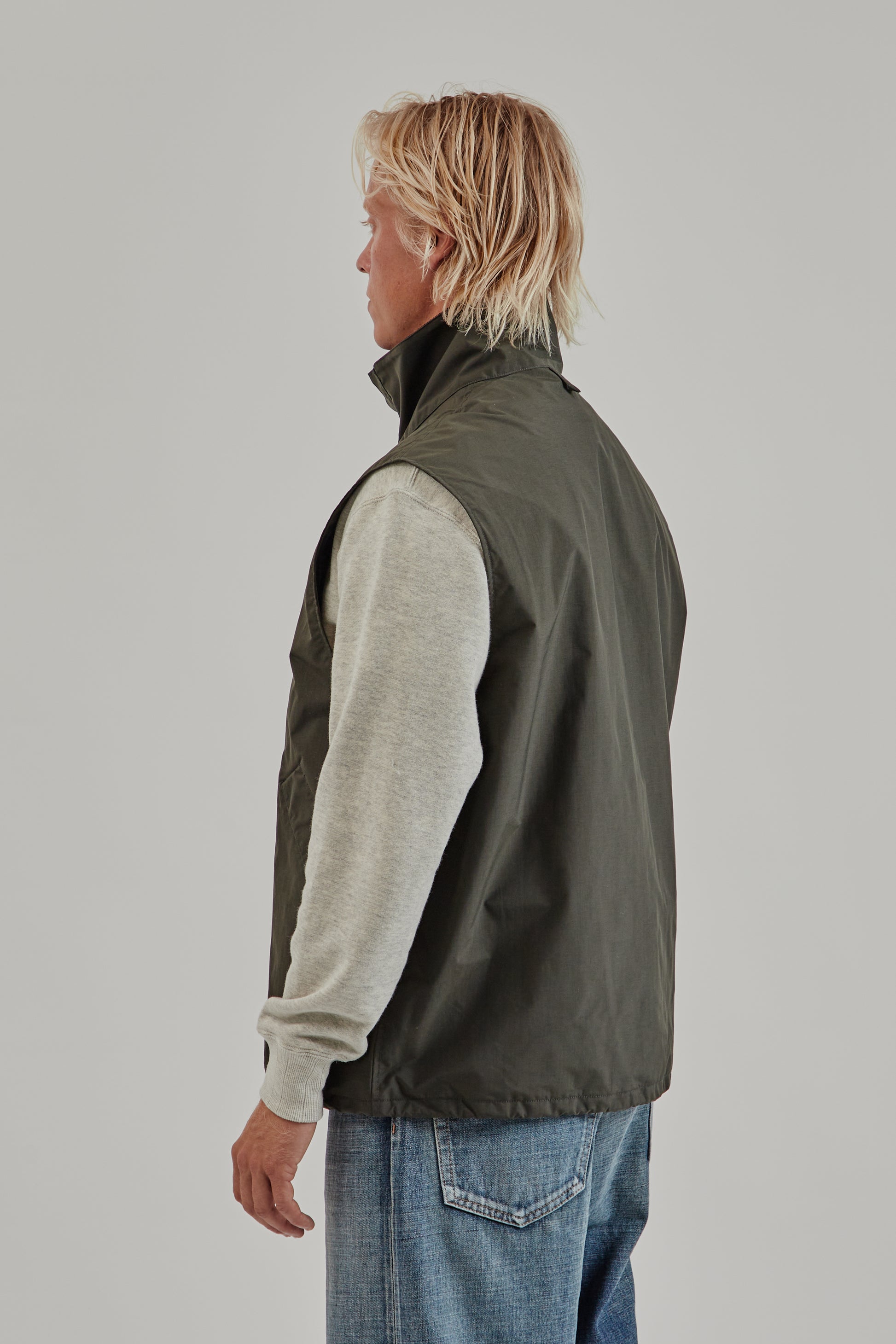 Nanamica FW25 2L PERTEX UNLIMITED Field Vest Dark Olive 4