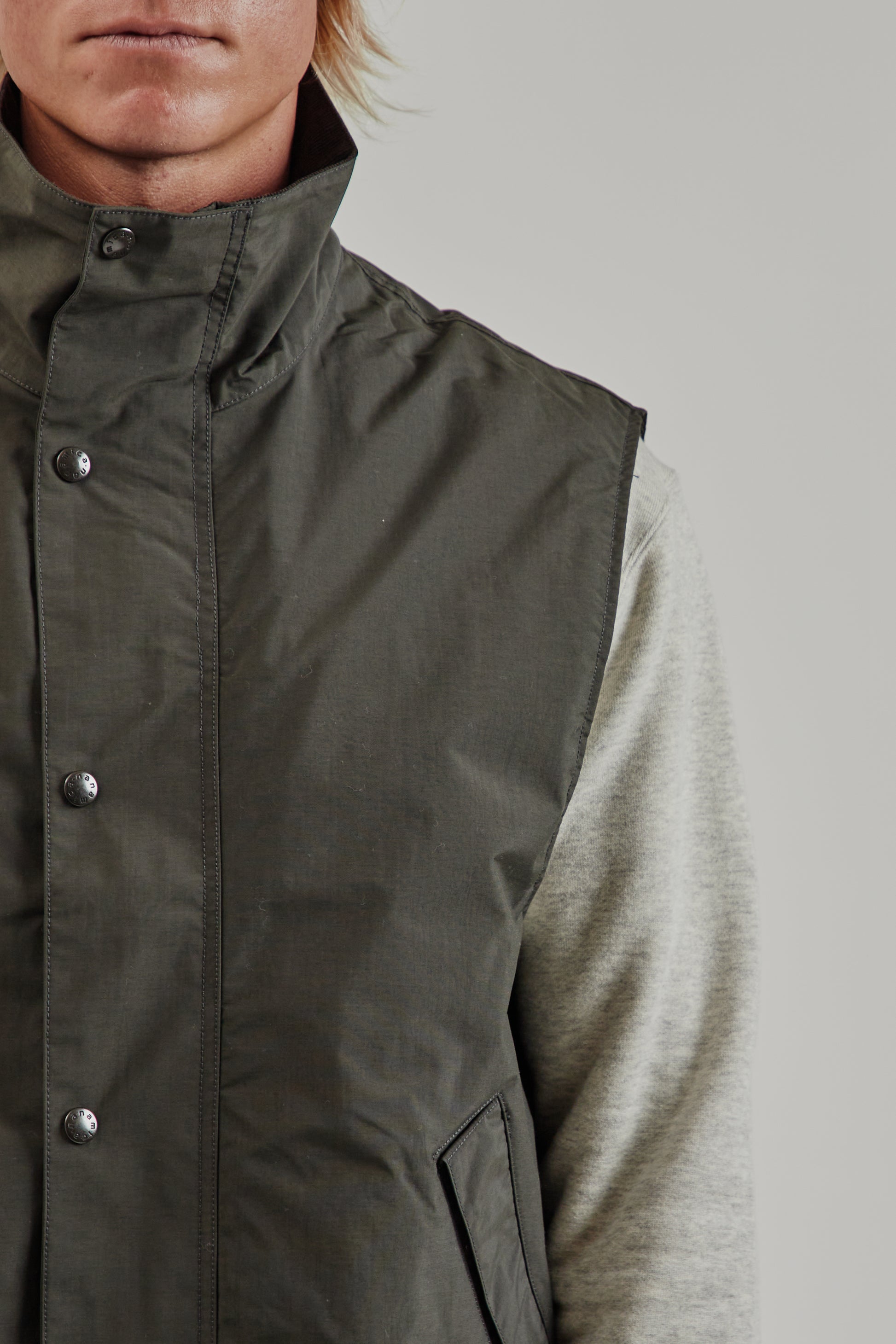 Nanamica FW25 2L PERTEX UNLIMITED Field Vest Dark Olive 7