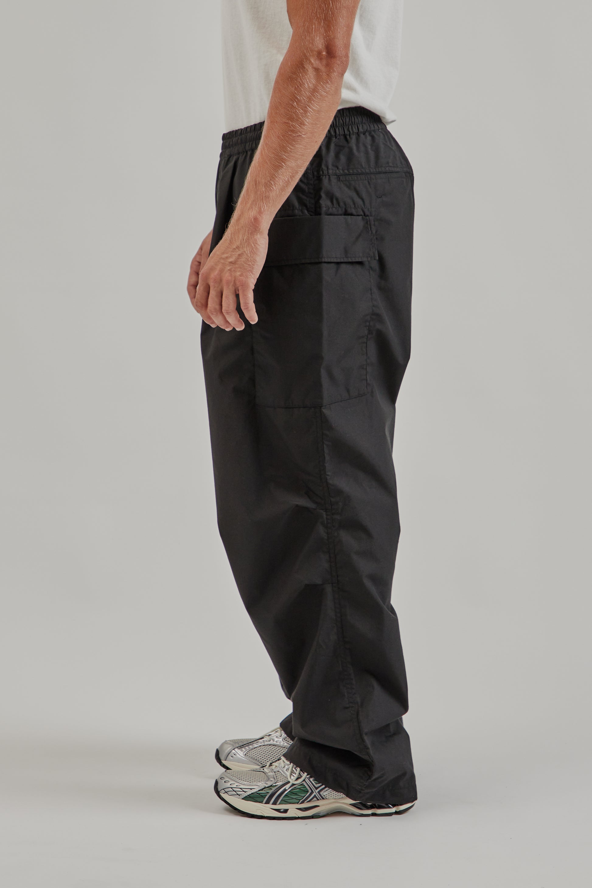 Nanamica FW25 Cargo Deck Pants Black 3