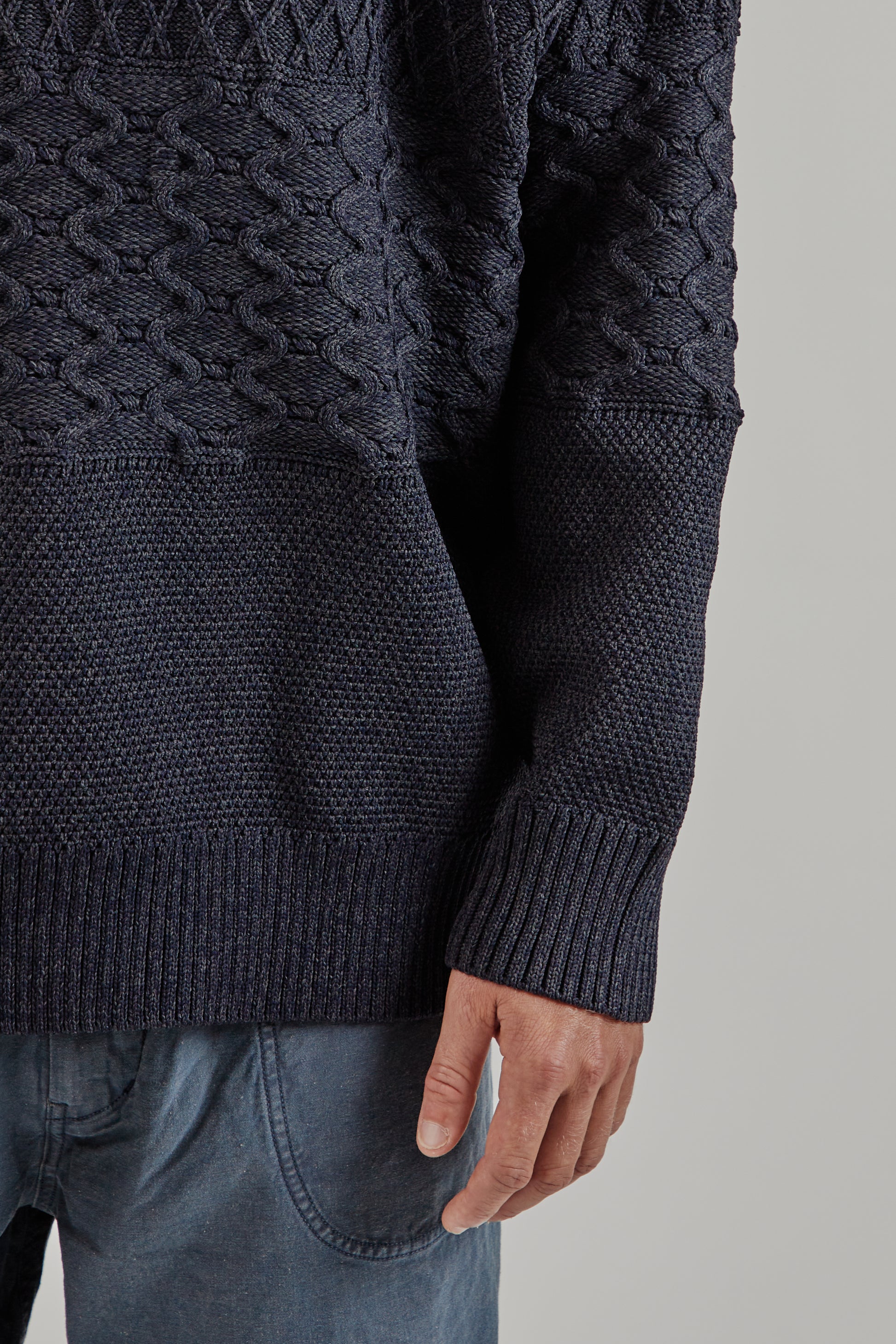 Nanamica FW25 Crew Neck Sweater Dark Navy 8