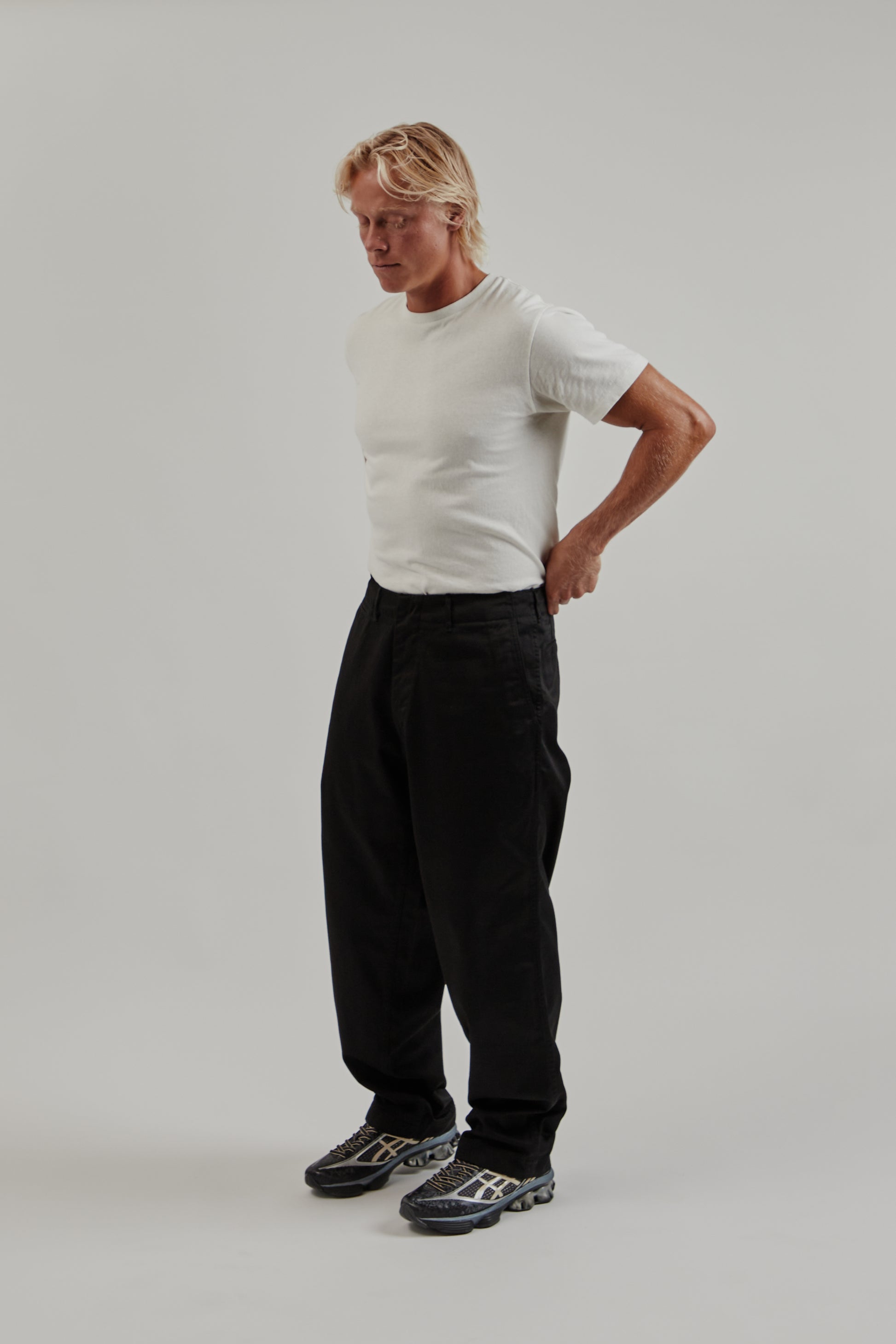 Nanamica FW25 Wide Chino Pants Black 8