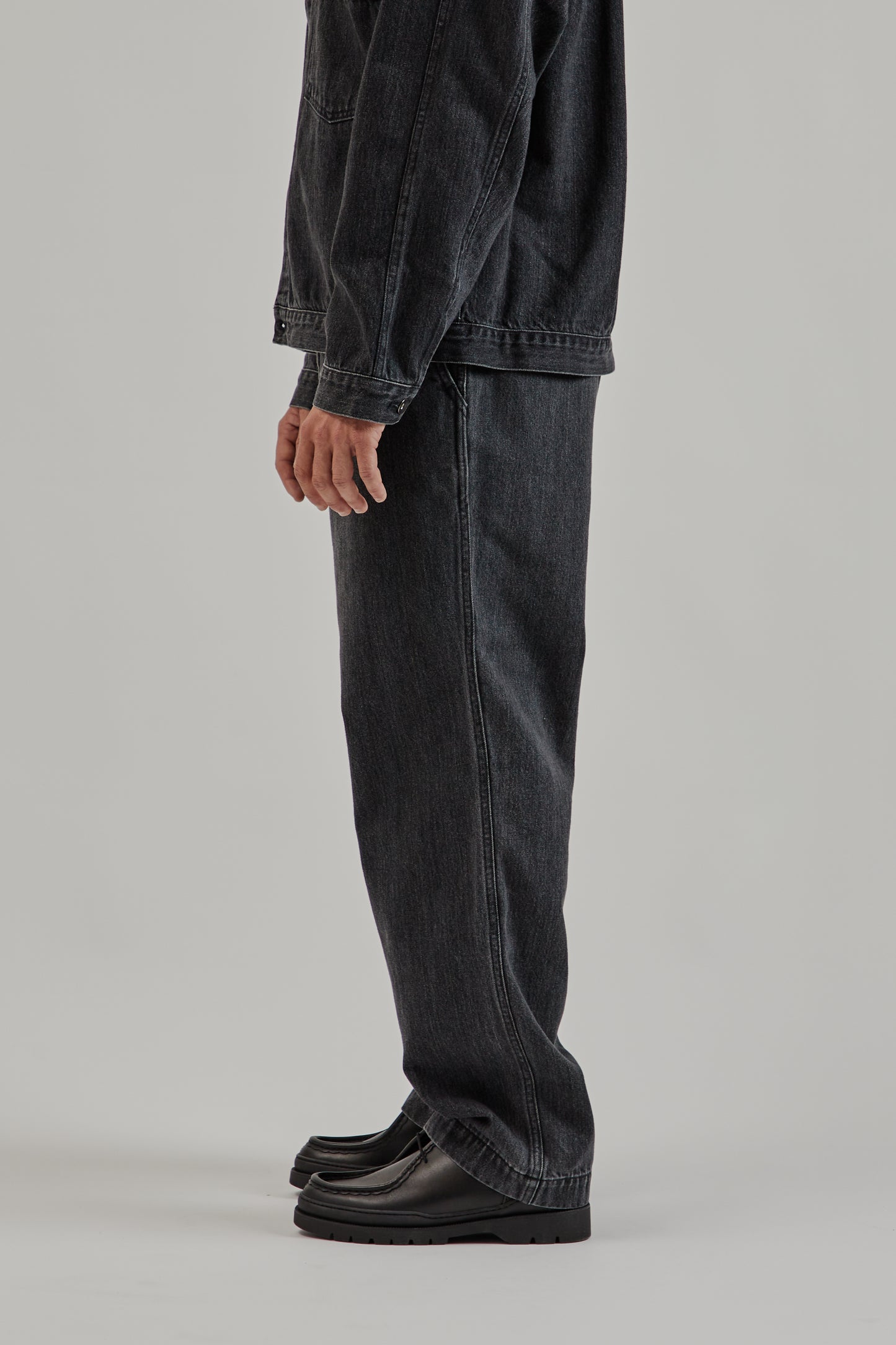 Nanamica FW25 Wide Denim Pants Gray 3