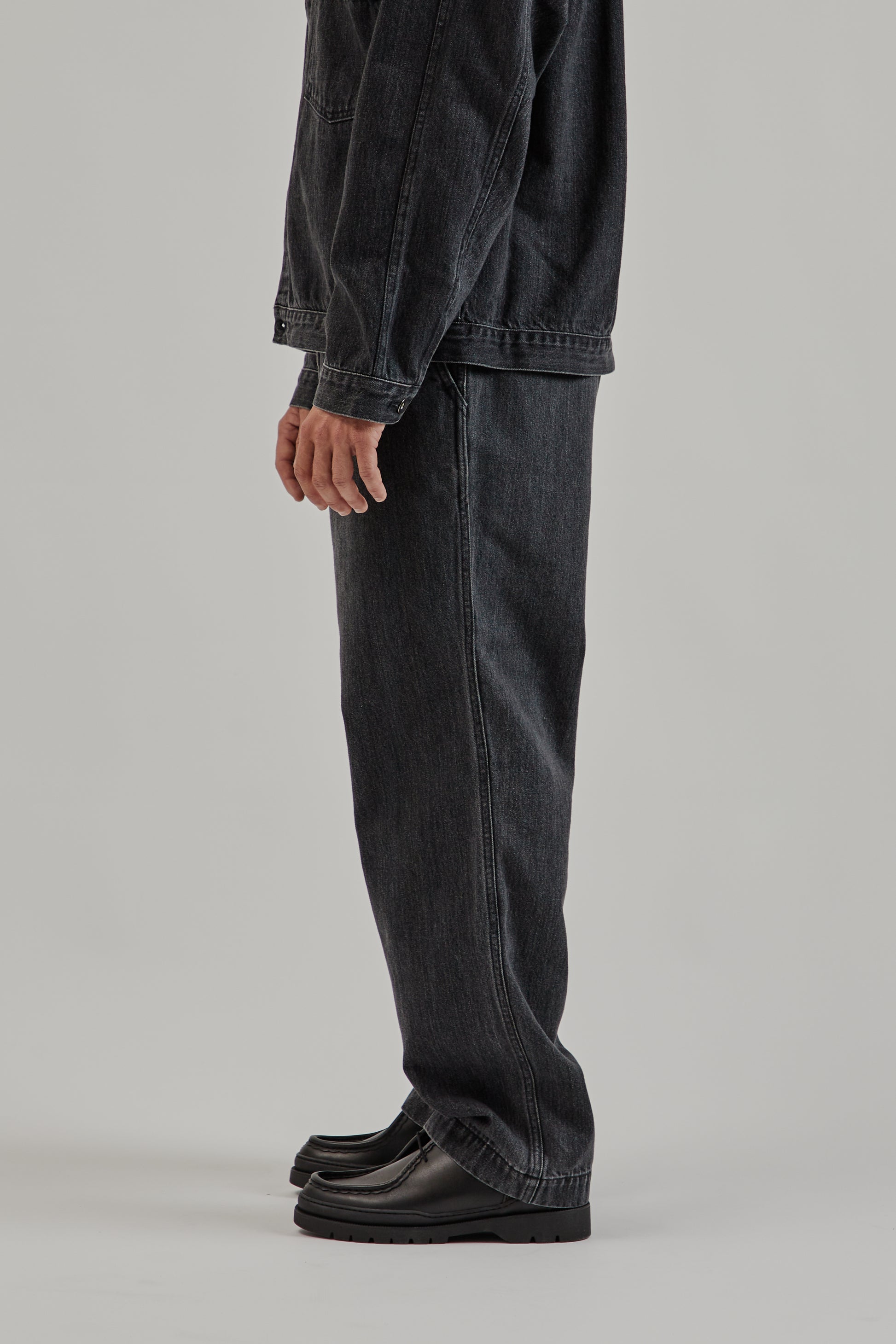 Nanamica FW25 Wide Denim Pants Gray 3