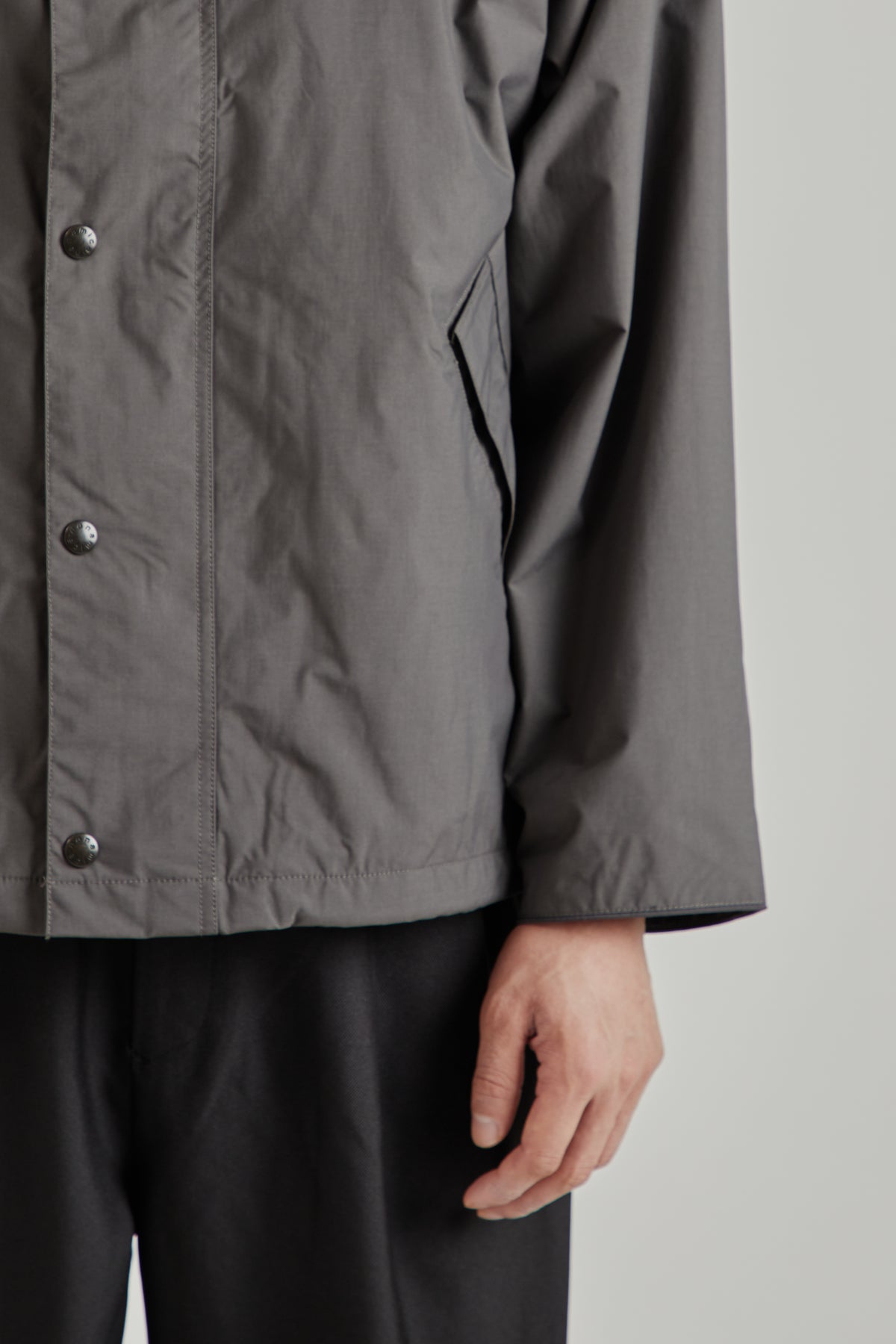 2L PERTEX UNLIMITED Field Short Jacket - Charcoal