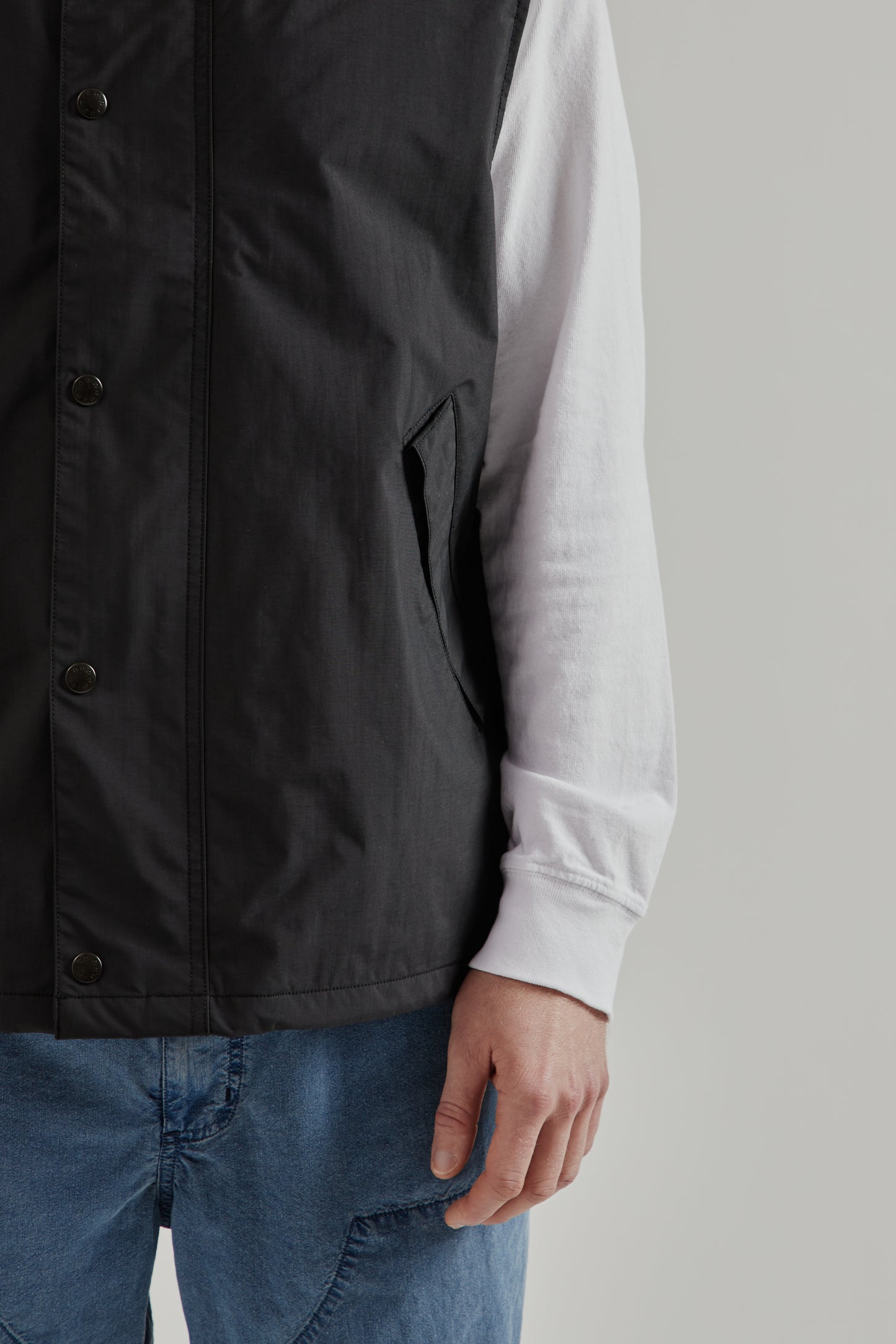 Nanamica SS26 2L Pertex Unlimited Field Vest Black 8