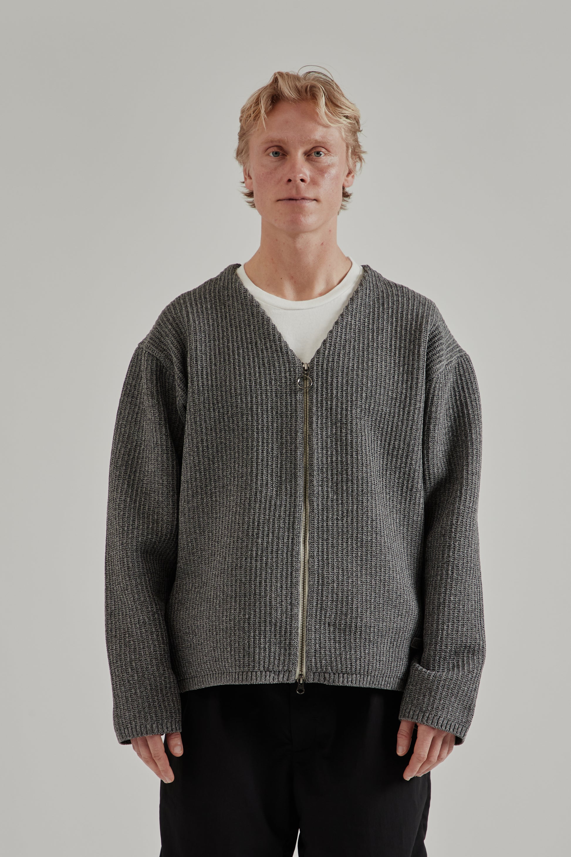 Nanamica SS26 5G Zip Cardigan 2