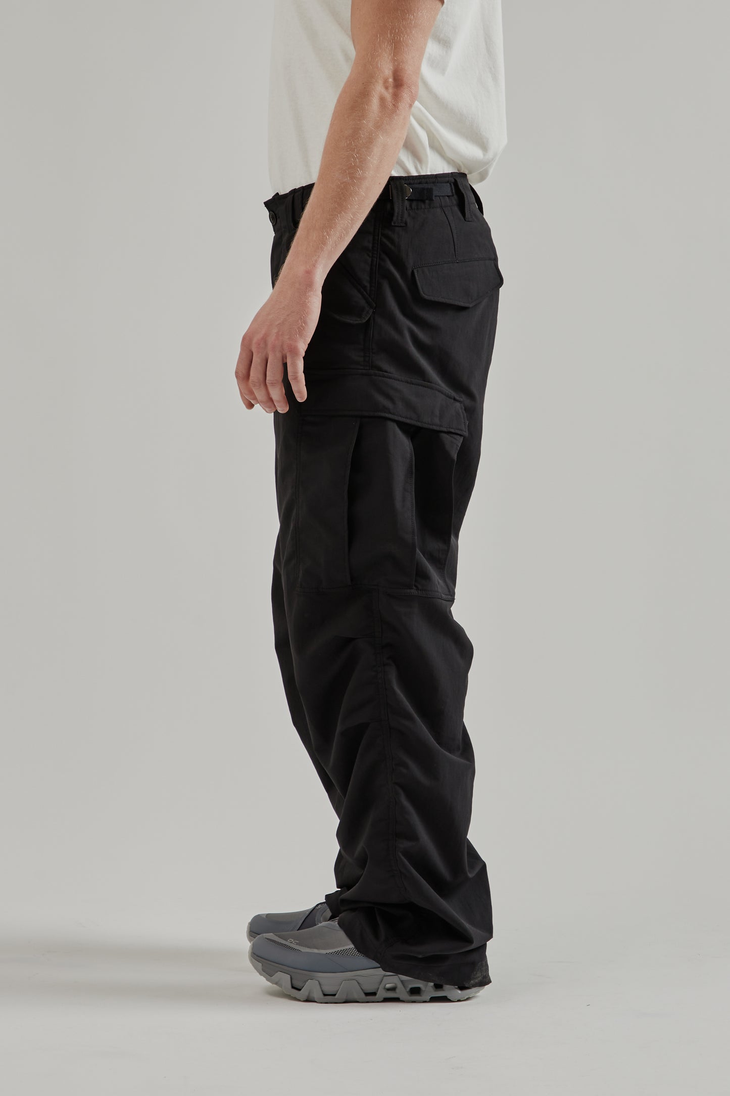 Nanamica SS26 Alphadry Field Cargo Pants Black 3