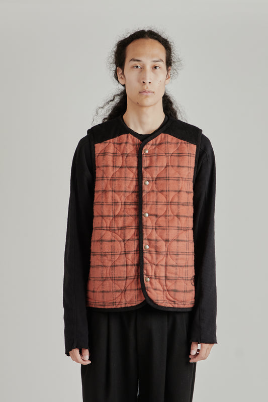 Lavenham Riot Gilet - Burnt Red