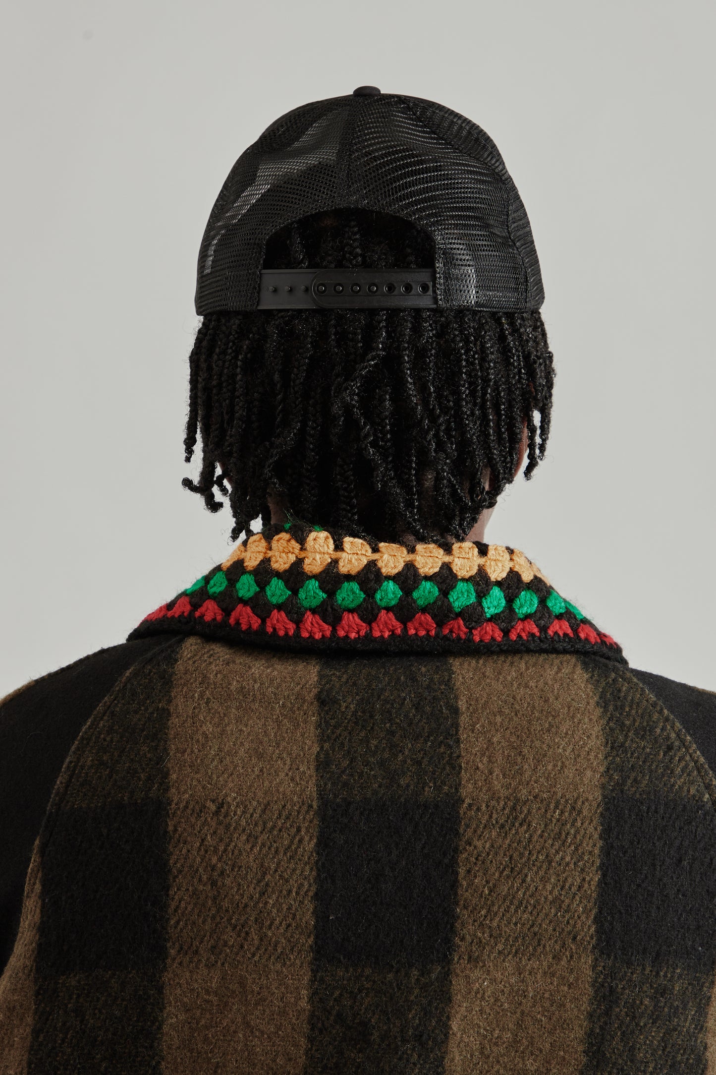 Lion Head Trucker Cap - Black