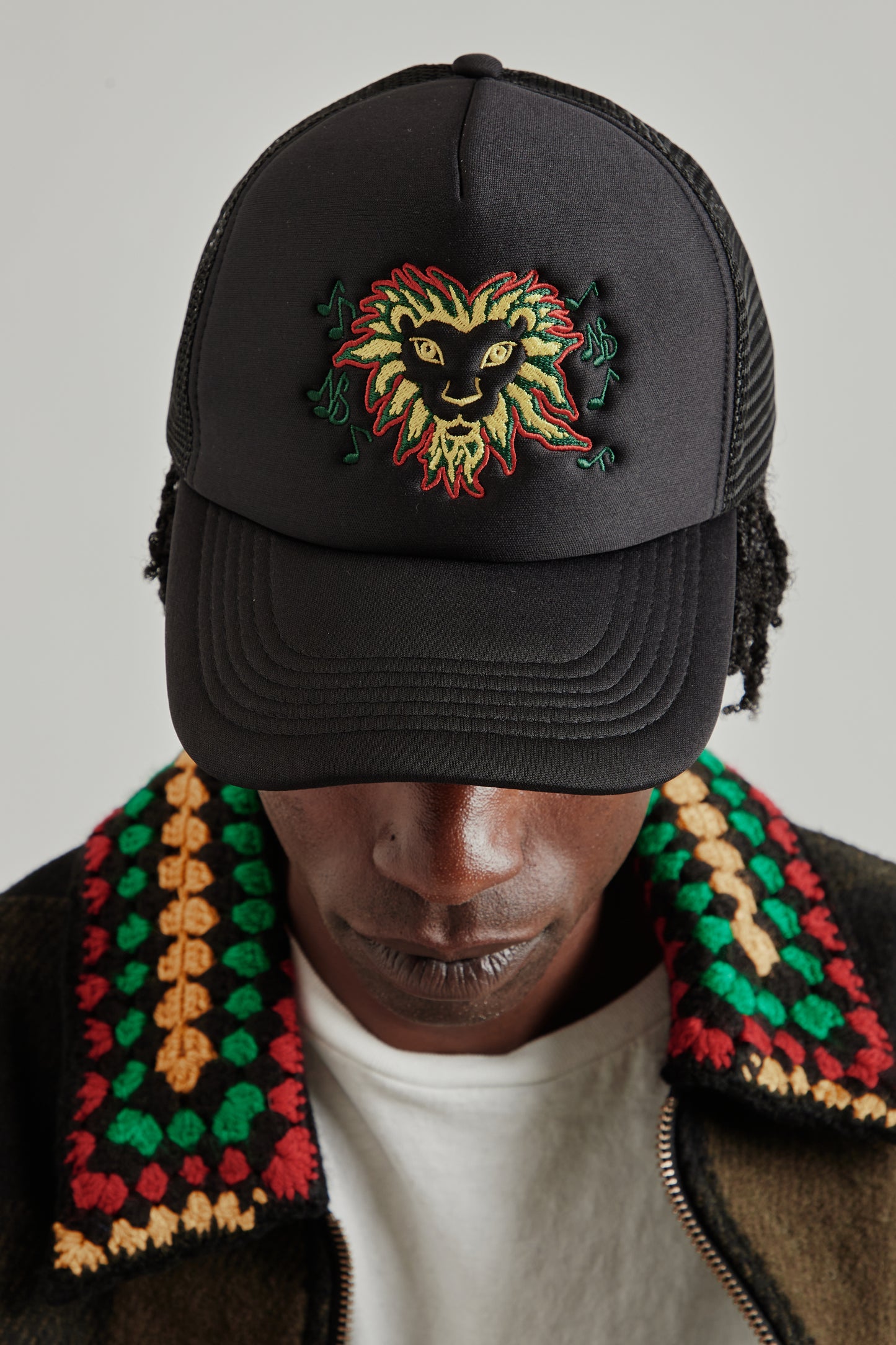Lion Head Trucker Cap - Black