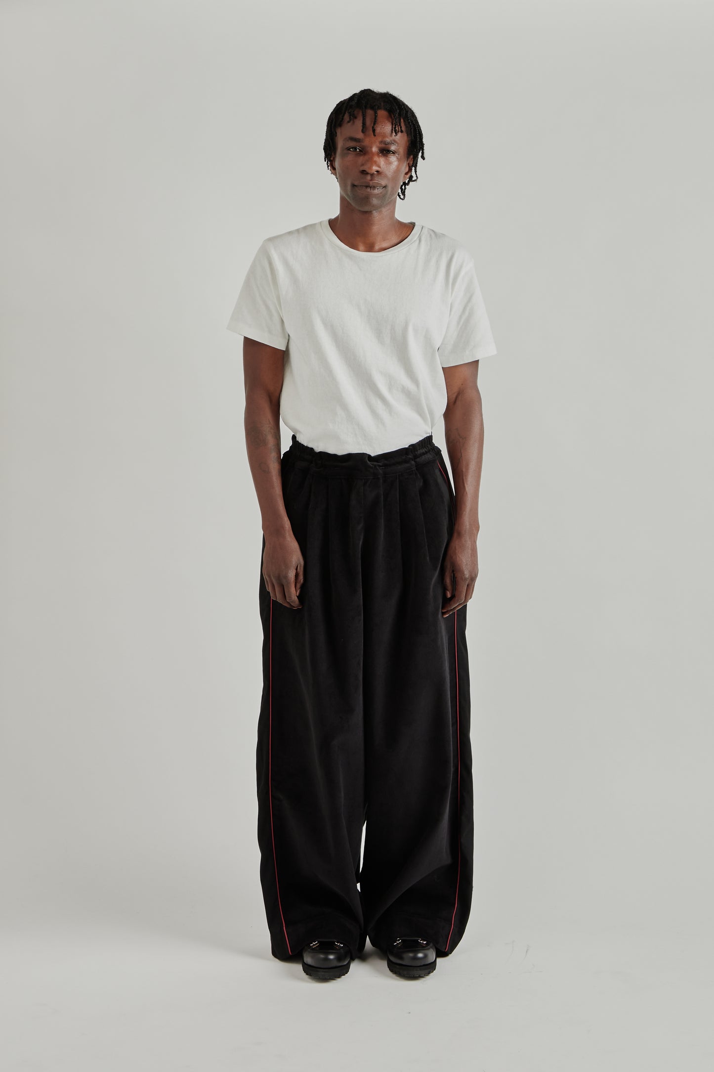 Pleated Track Pants - Black