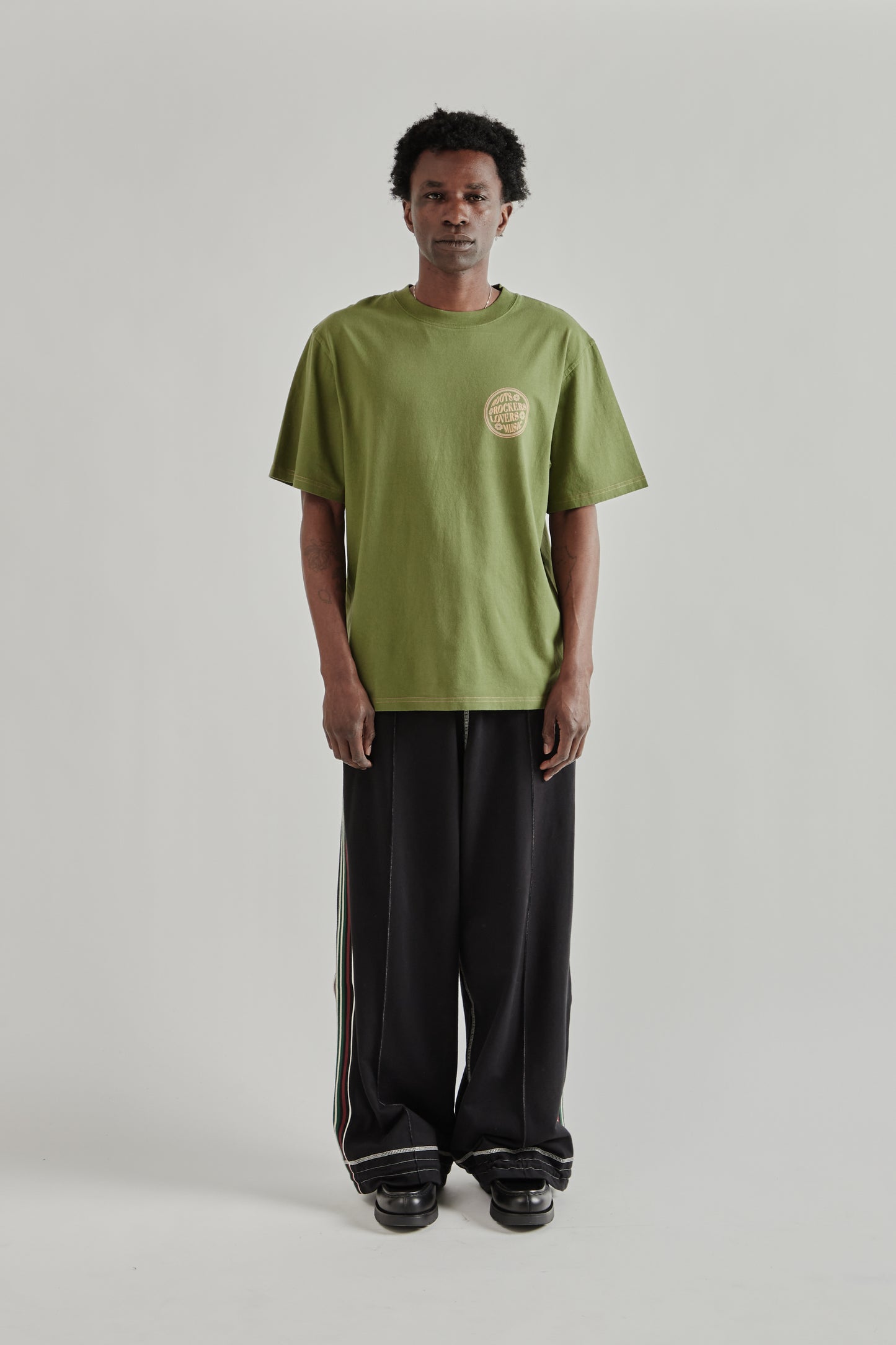 Poster Tee - Olive