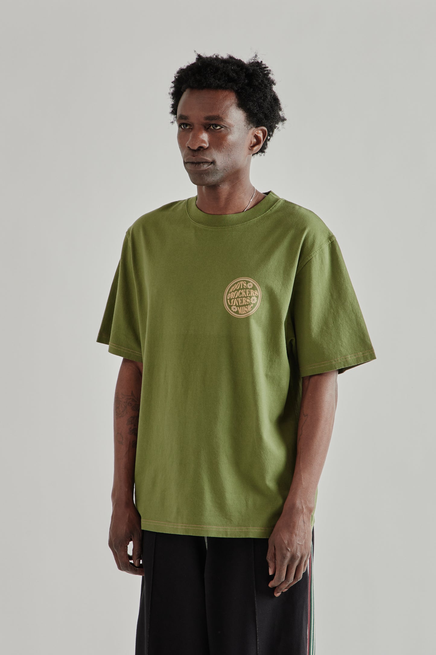 Poster Tee - Olive