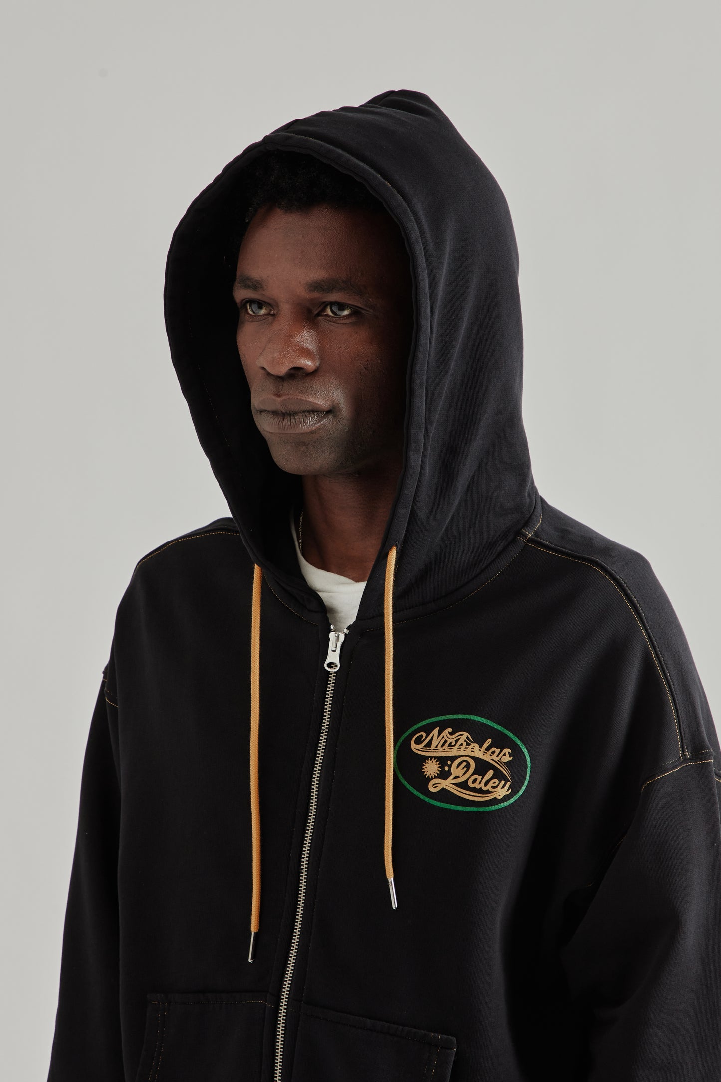 Roots Zip Up Hoodie - Black