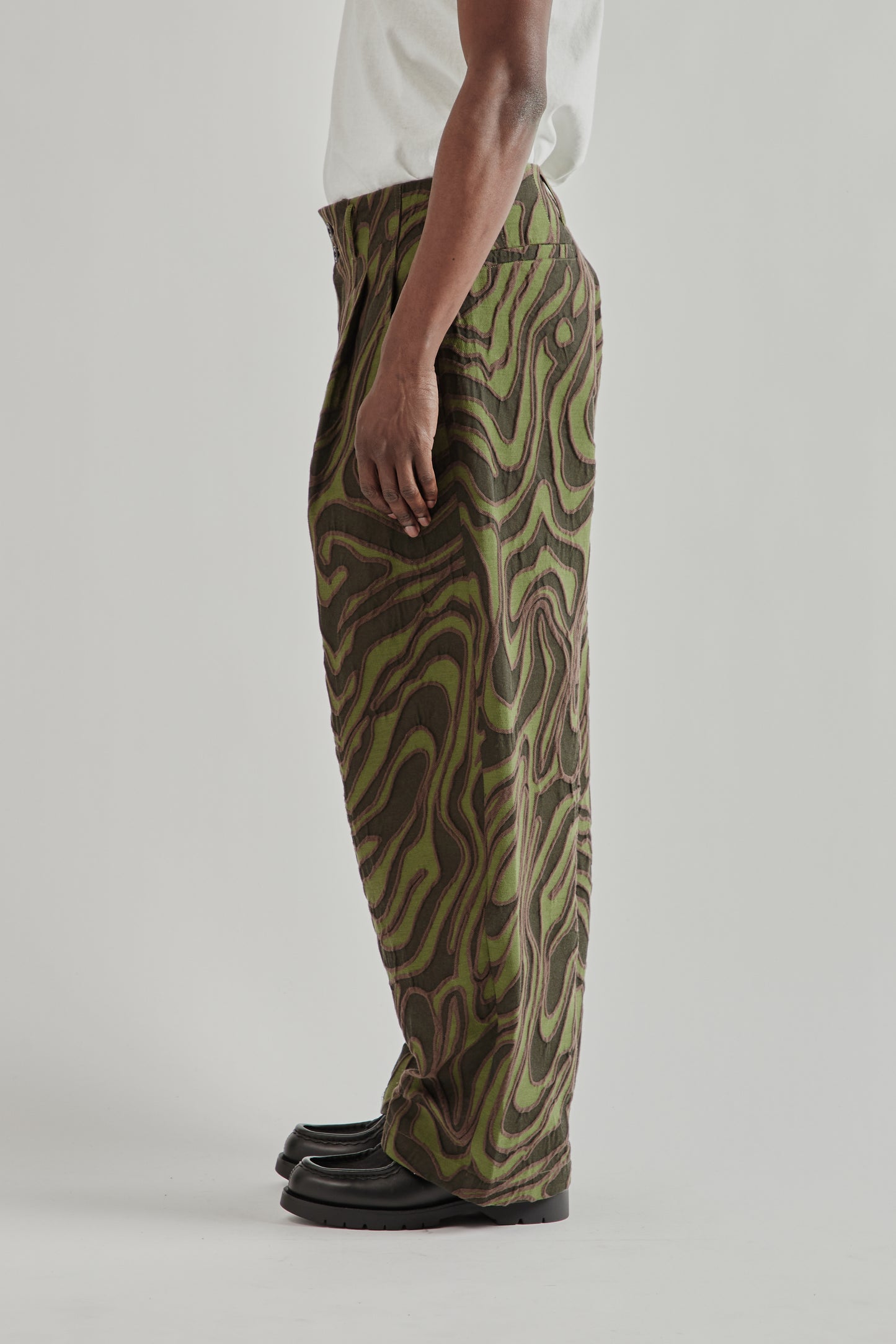 Wide Leg Pleated Trouser - Olive