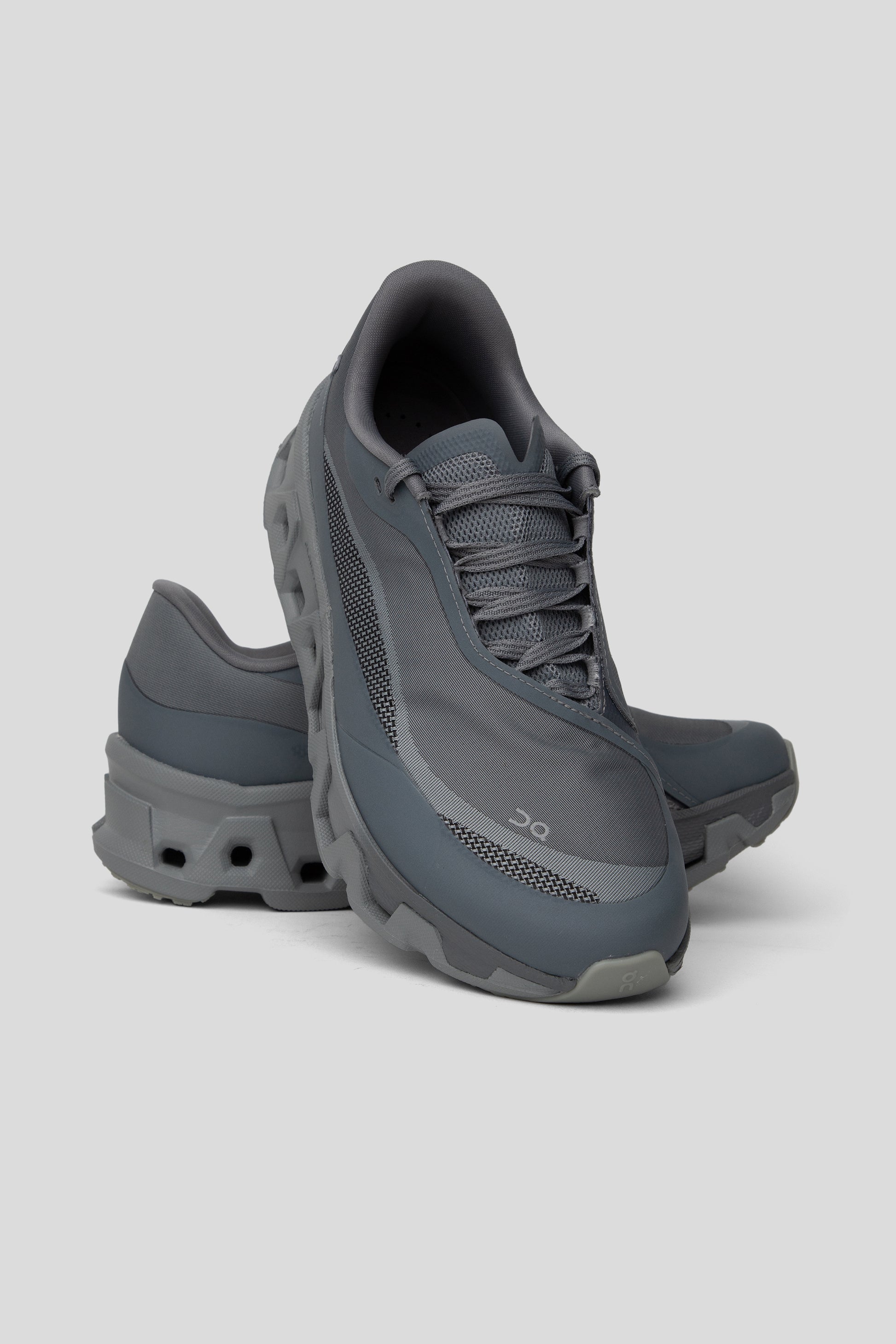 ON PAF FW25 Cloudmonster Hyper M Phantom Apollo 3