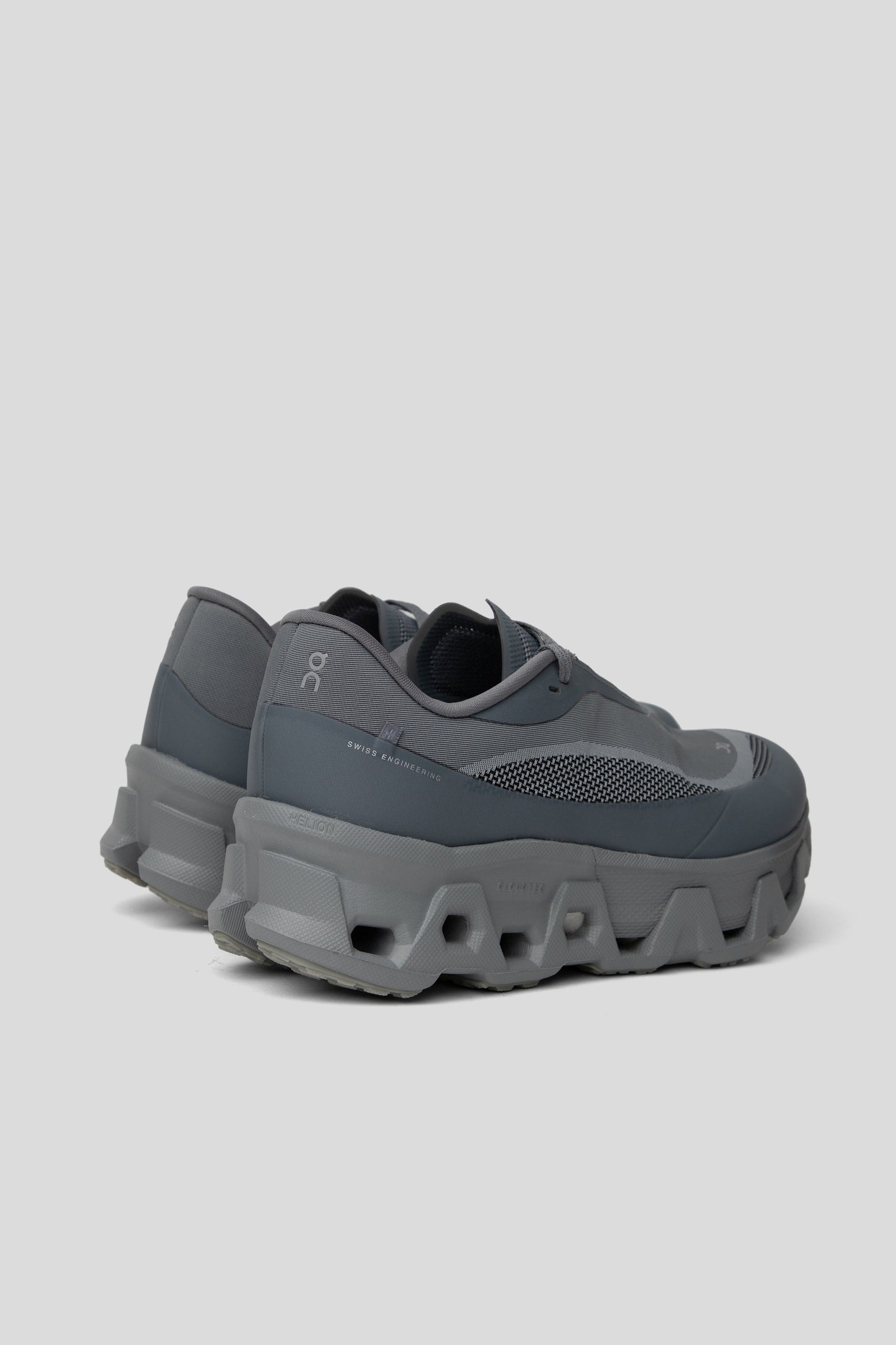 ON PAF FW25 Cloudmonster Hyper M Phantom Apollo 4