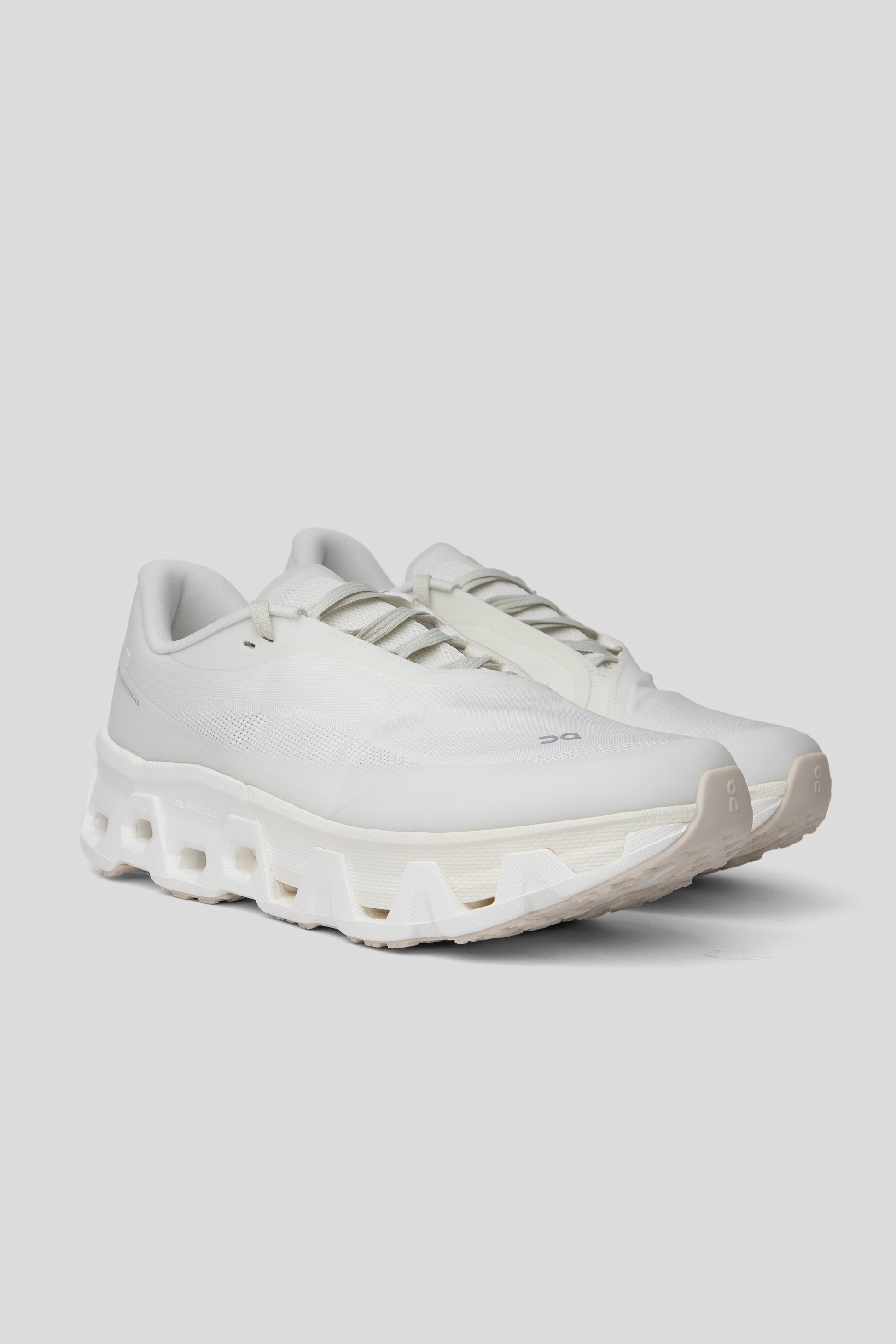 ON PAF FW25 Cloudmonster Hyper M White 2