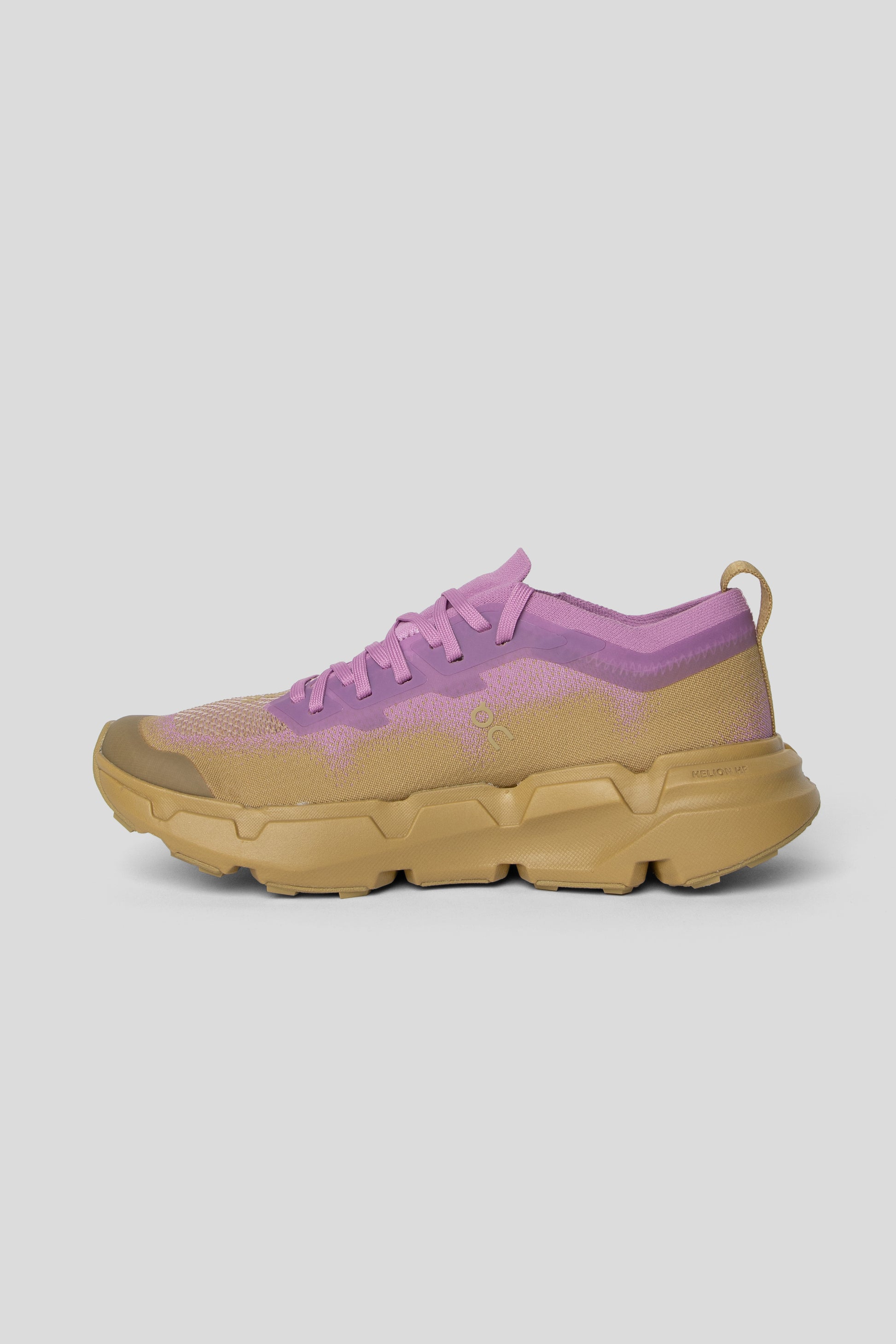 ON SS26 Womens Cloudsoma Sakura Safari 5