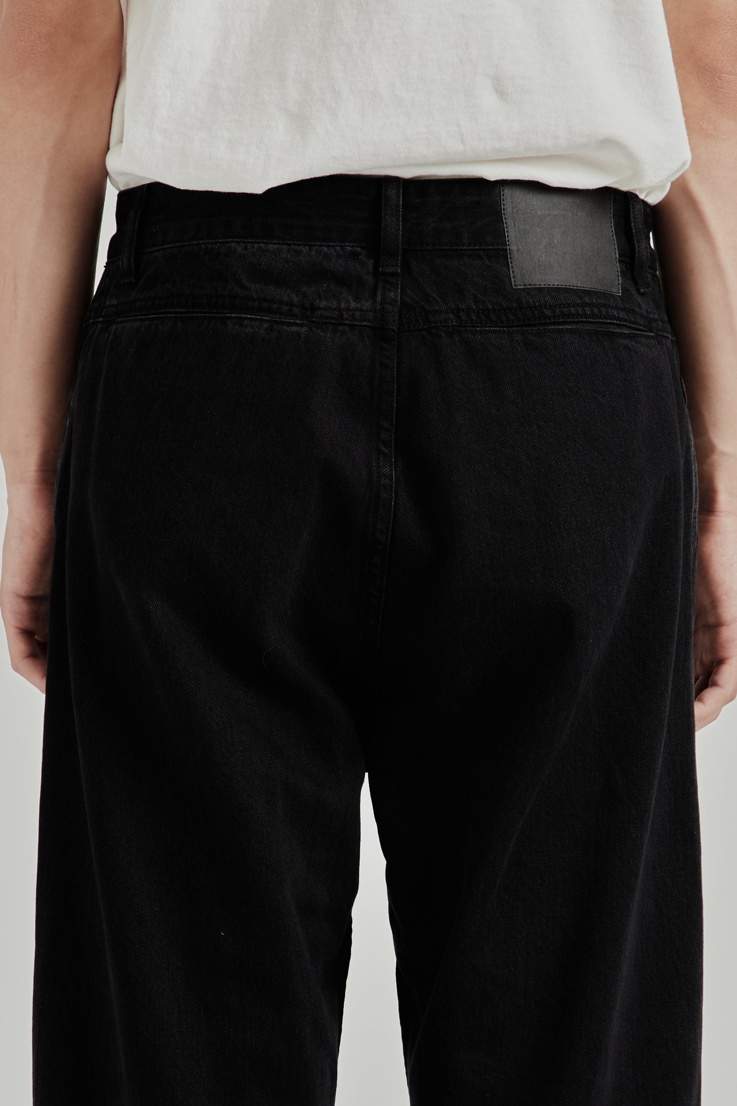 Twisted Denim - Washed Black