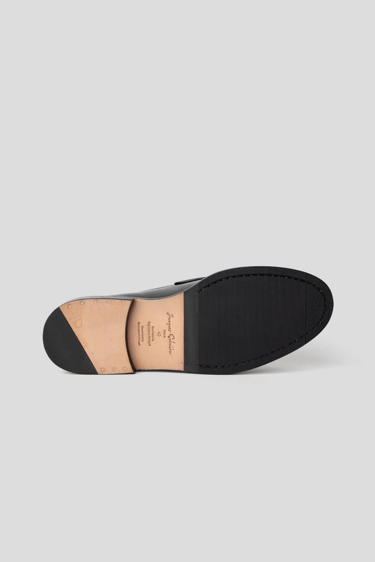 Oli - Black Polished